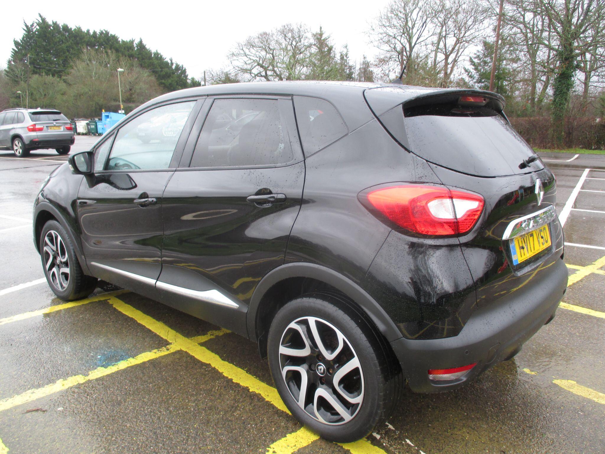 2017 Renault Captur 1.2 TCe ENERGY Dynamique S Nav Euro 6 (s/s) 5dr • 67,252 miles image 13