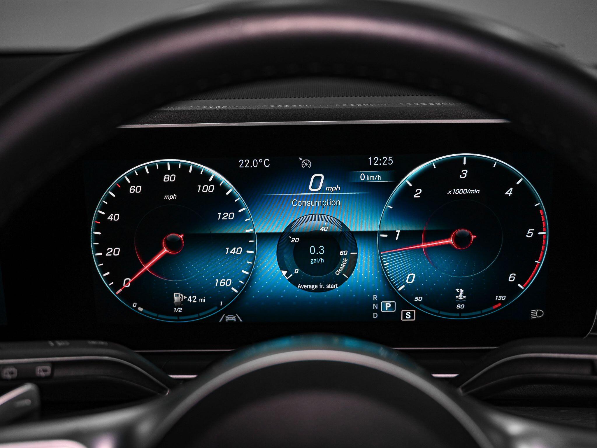 Mercedes-Benz GLE view 11