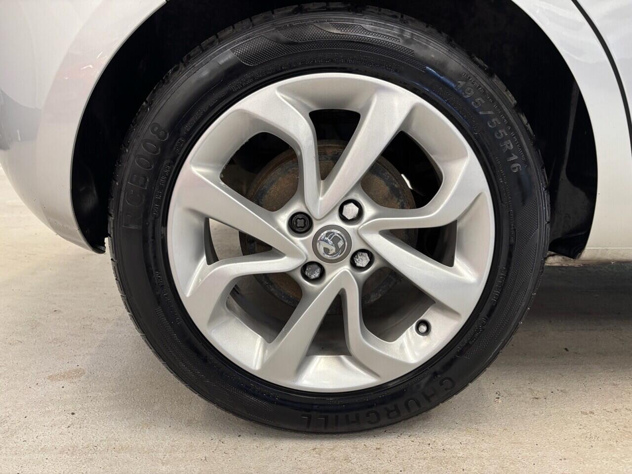 Vauxhall Corsa view 11