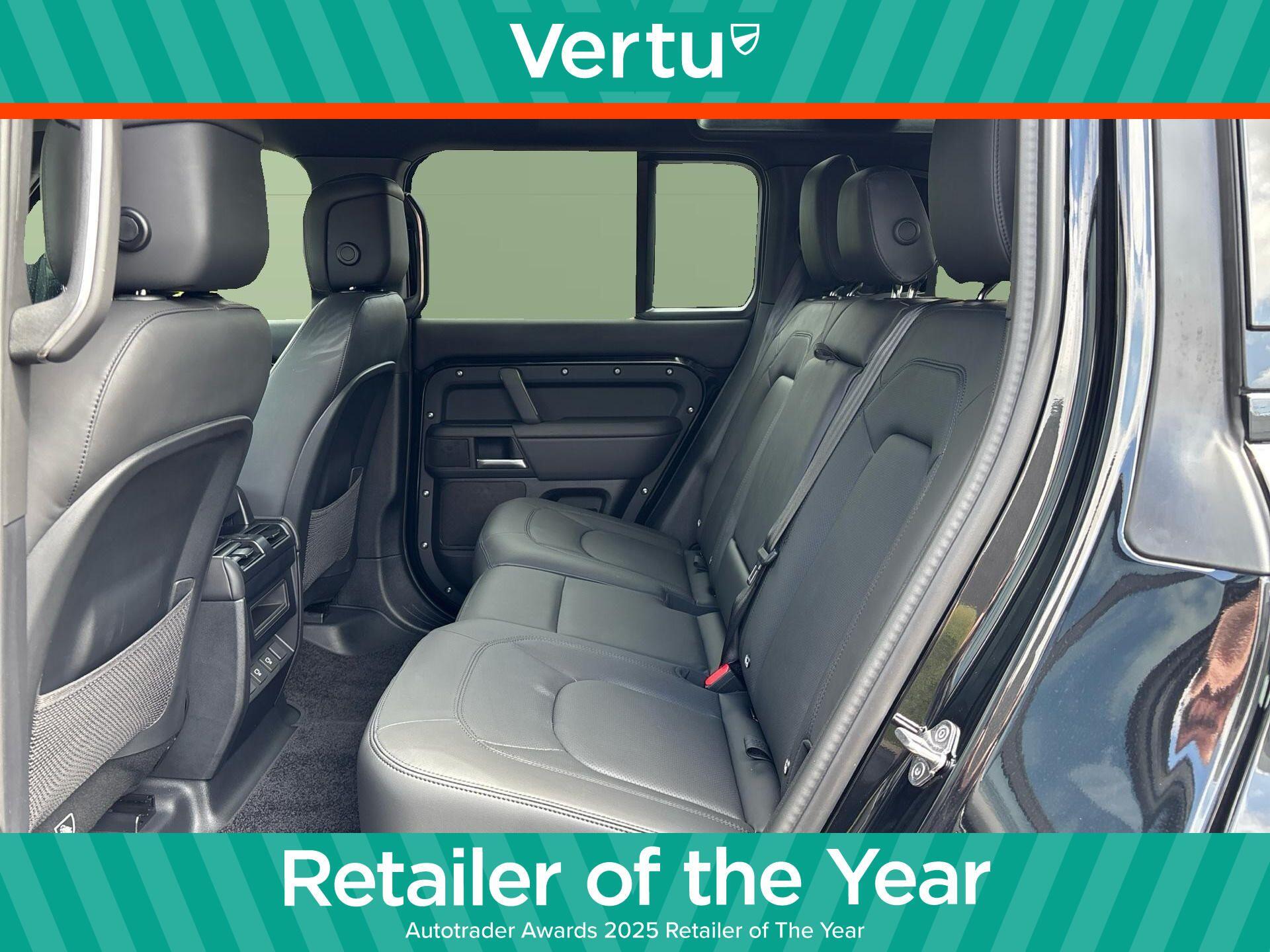 Land Rover Defender view 4