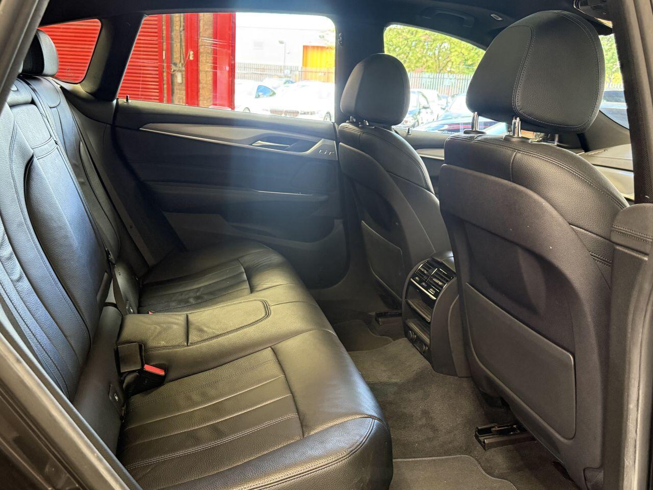 BMW 6 Series Gran Turismo view 65