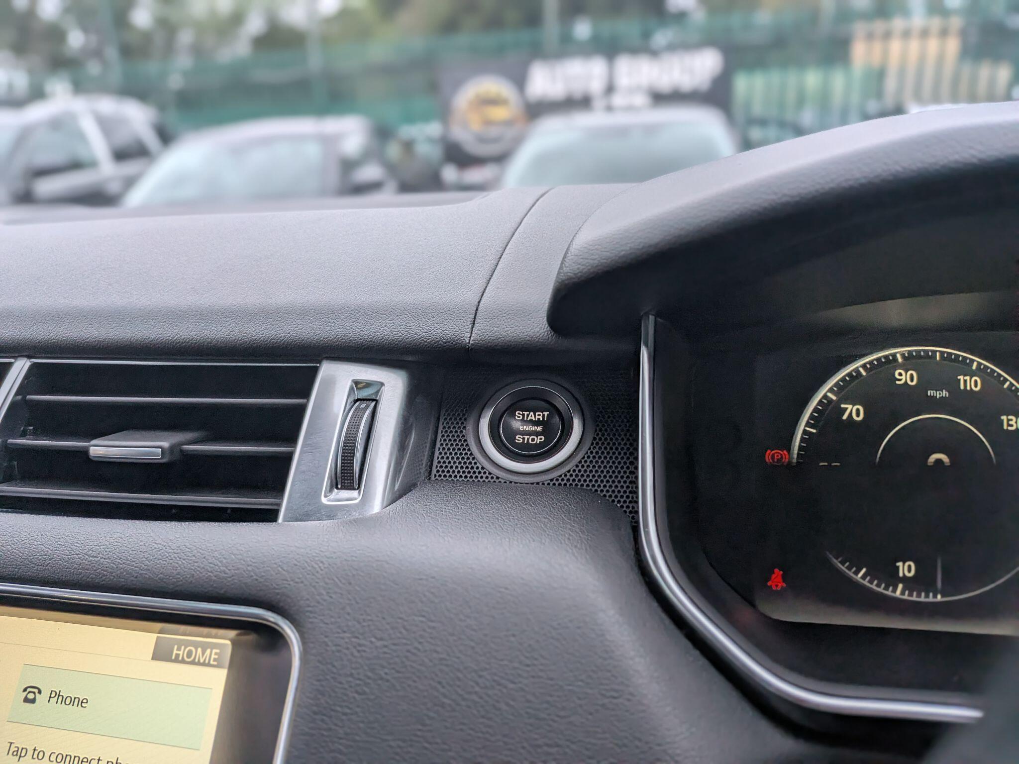 Land Rover Range Rover Sport view 32