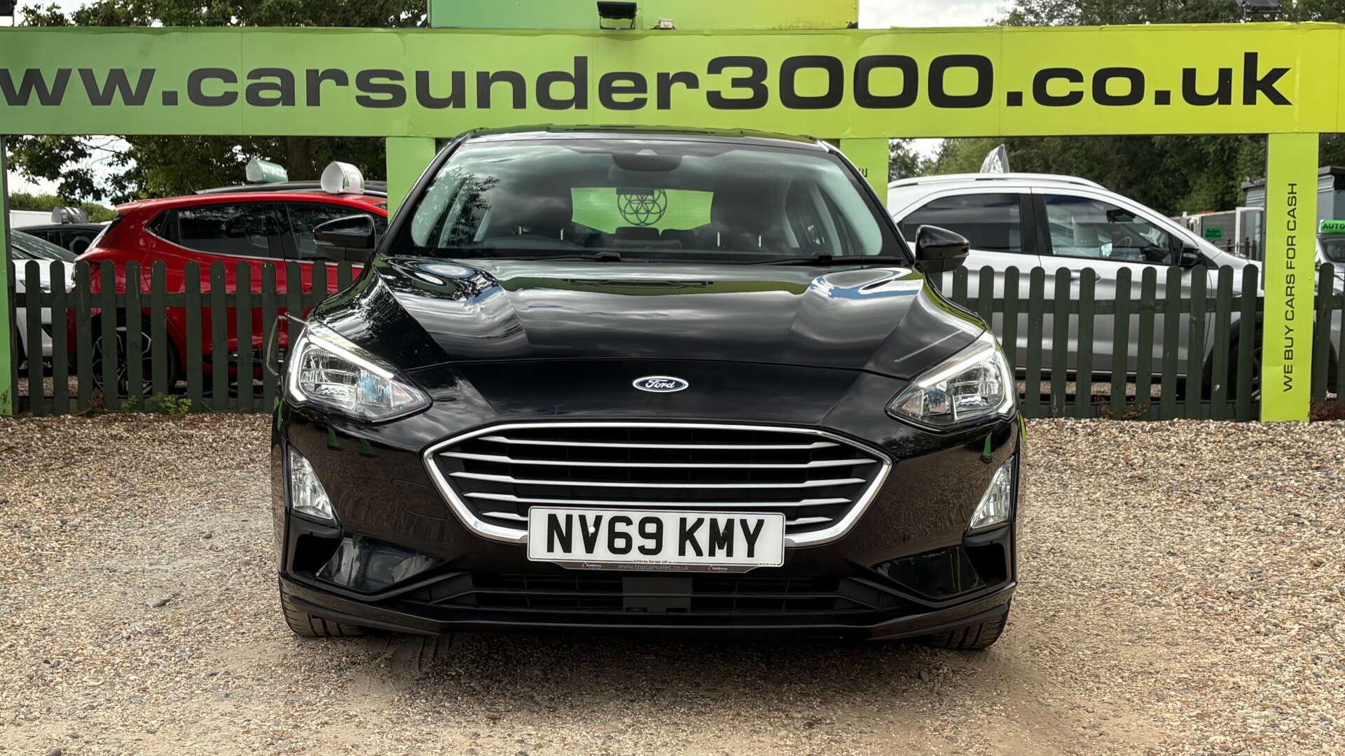 Ford Focus view 2