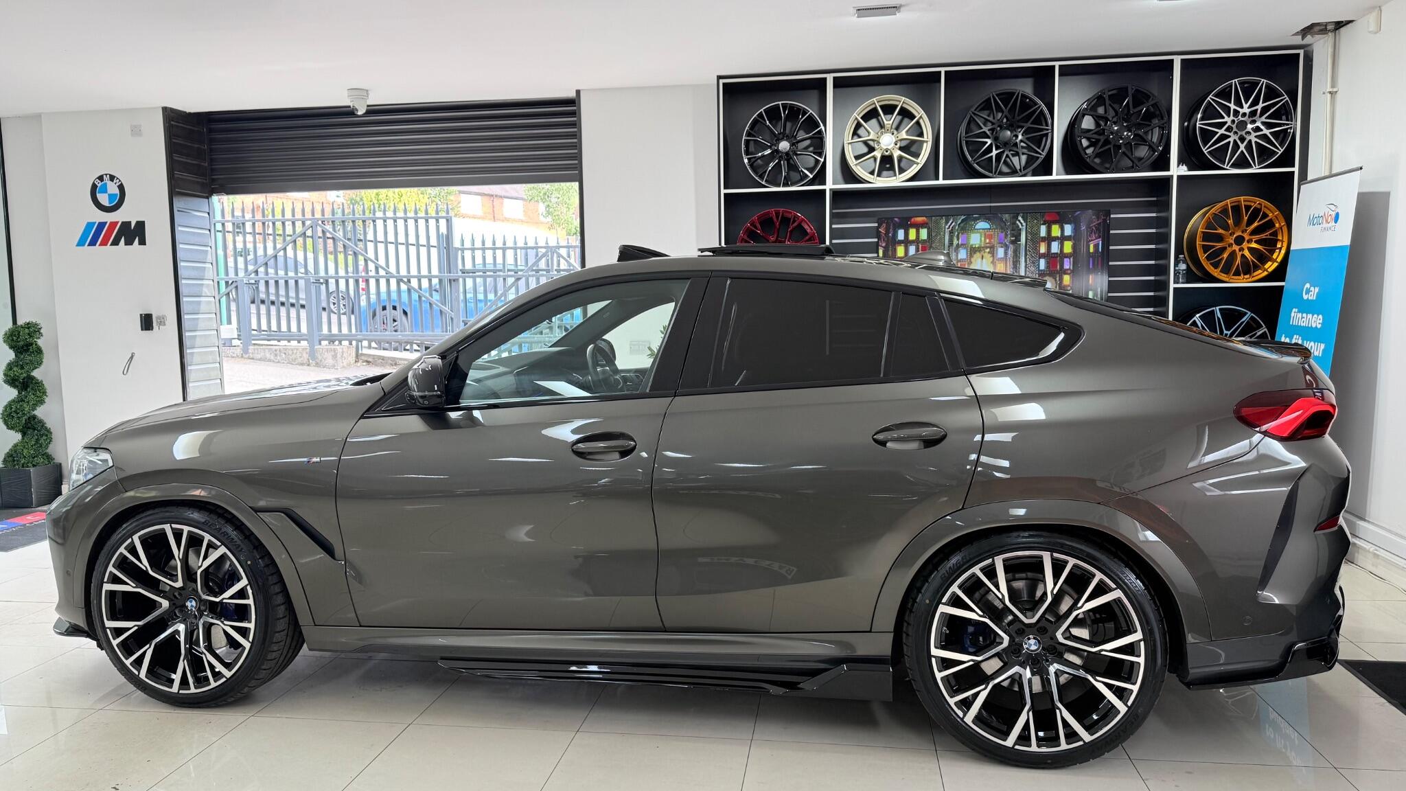 BMW X6 view 7