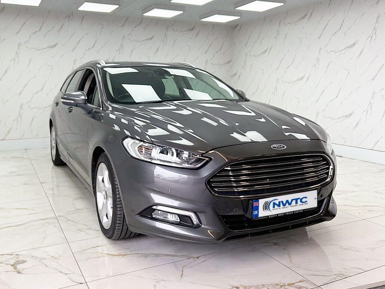 Ford Mondeo view 4