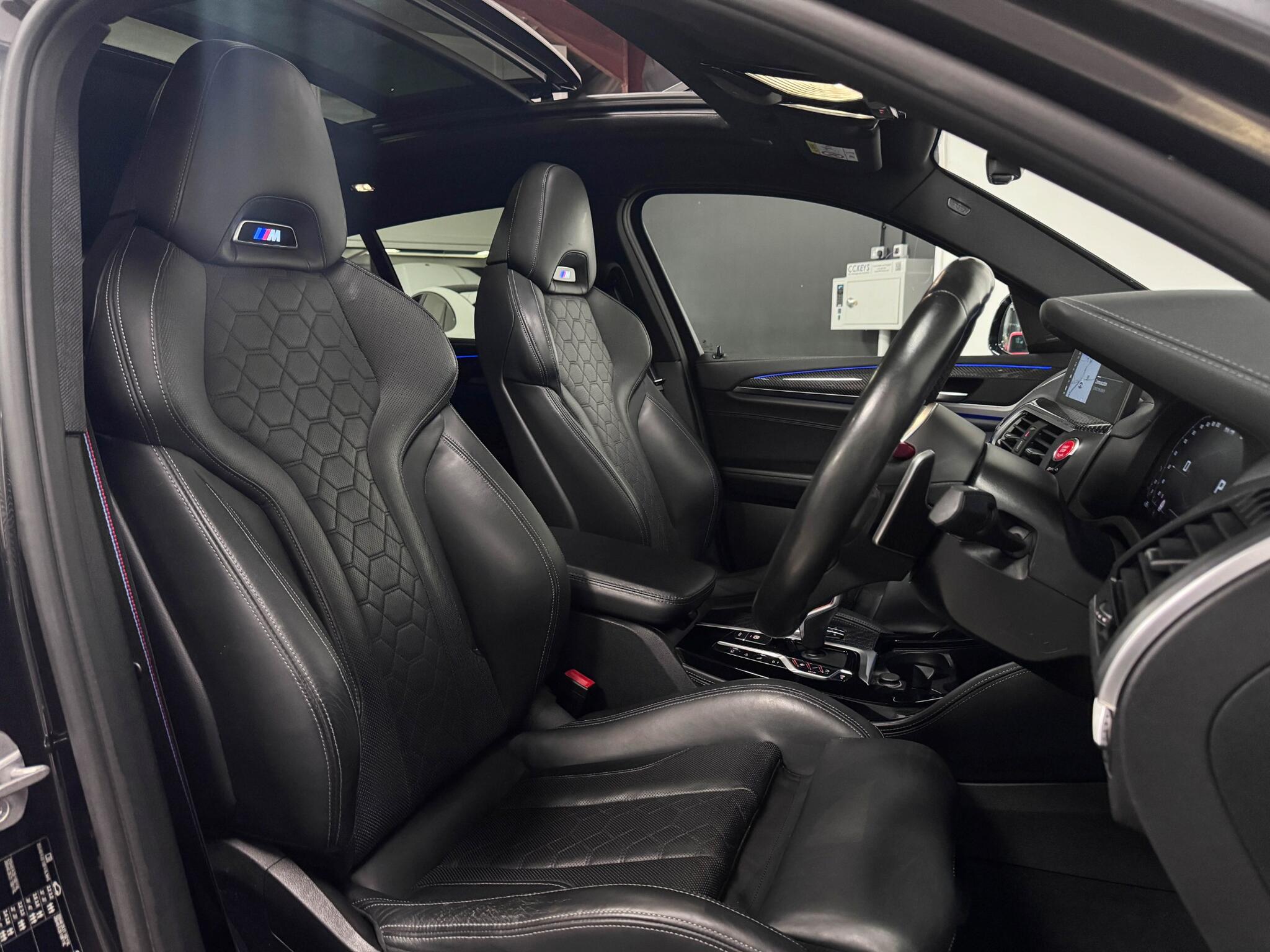 BMW X4 M view 26