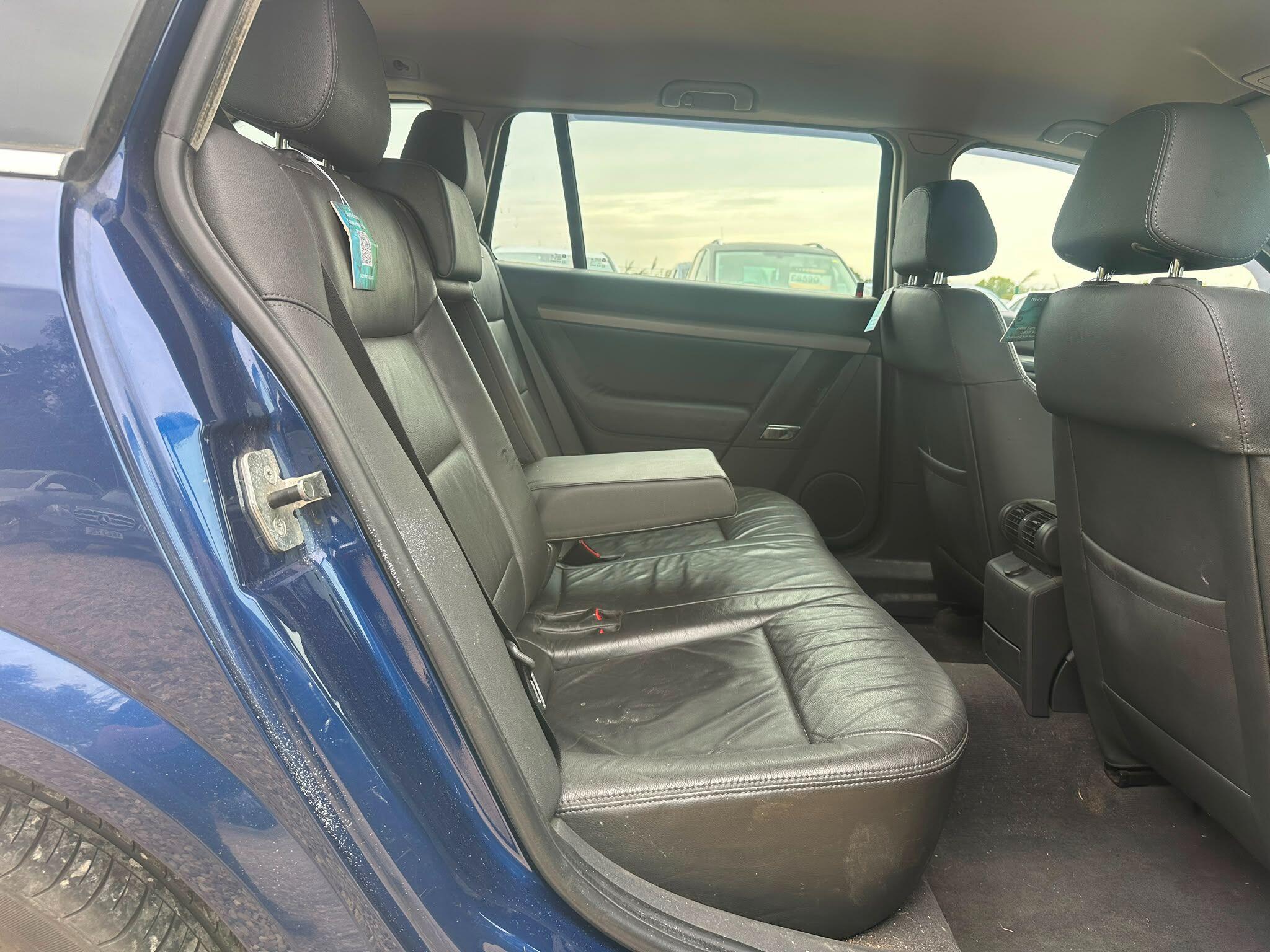 Vauxhall Vectra view 9