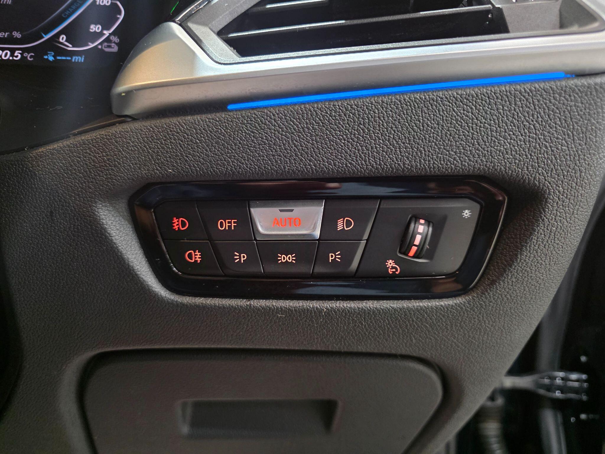 BMW 3 Series view 17
