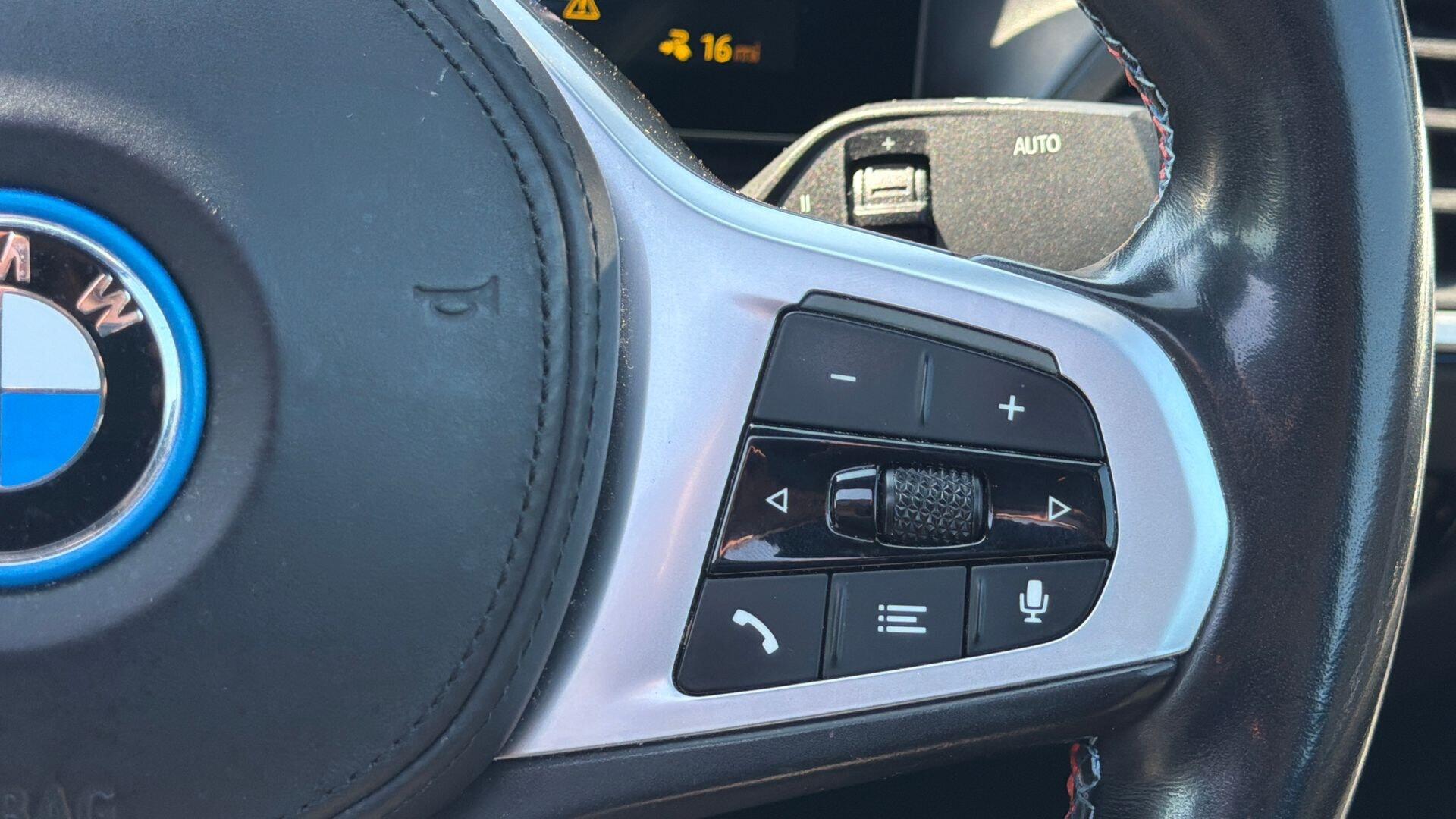 BMW I4 view 19