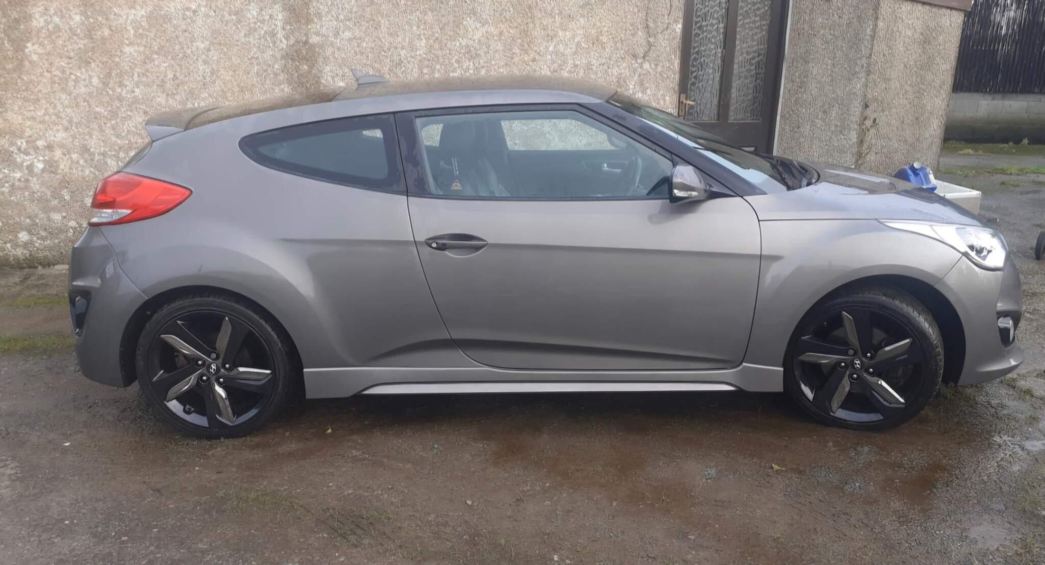Hyundai Veloster