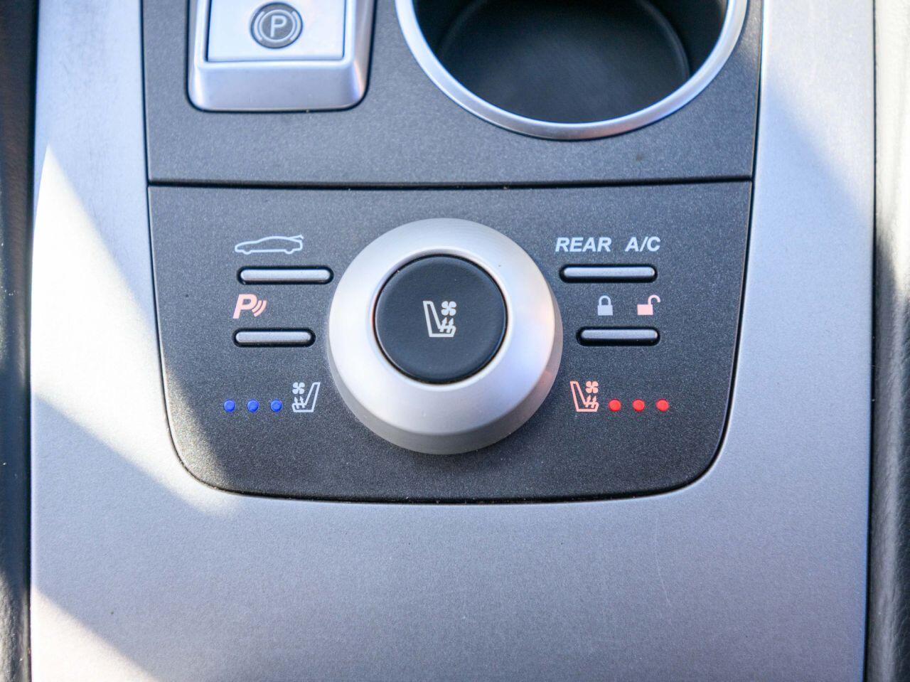 Aston Martin Rapide view 32