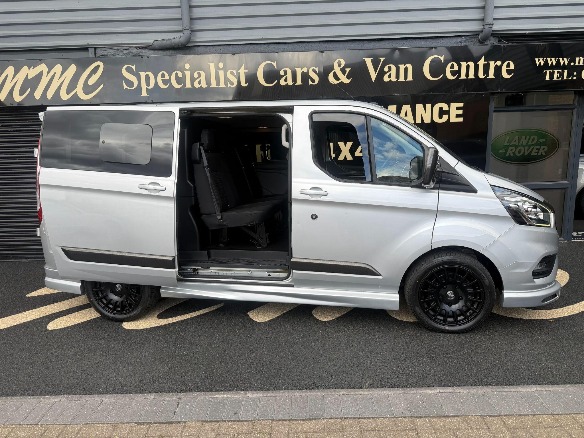 Ford Transit Custom view 2