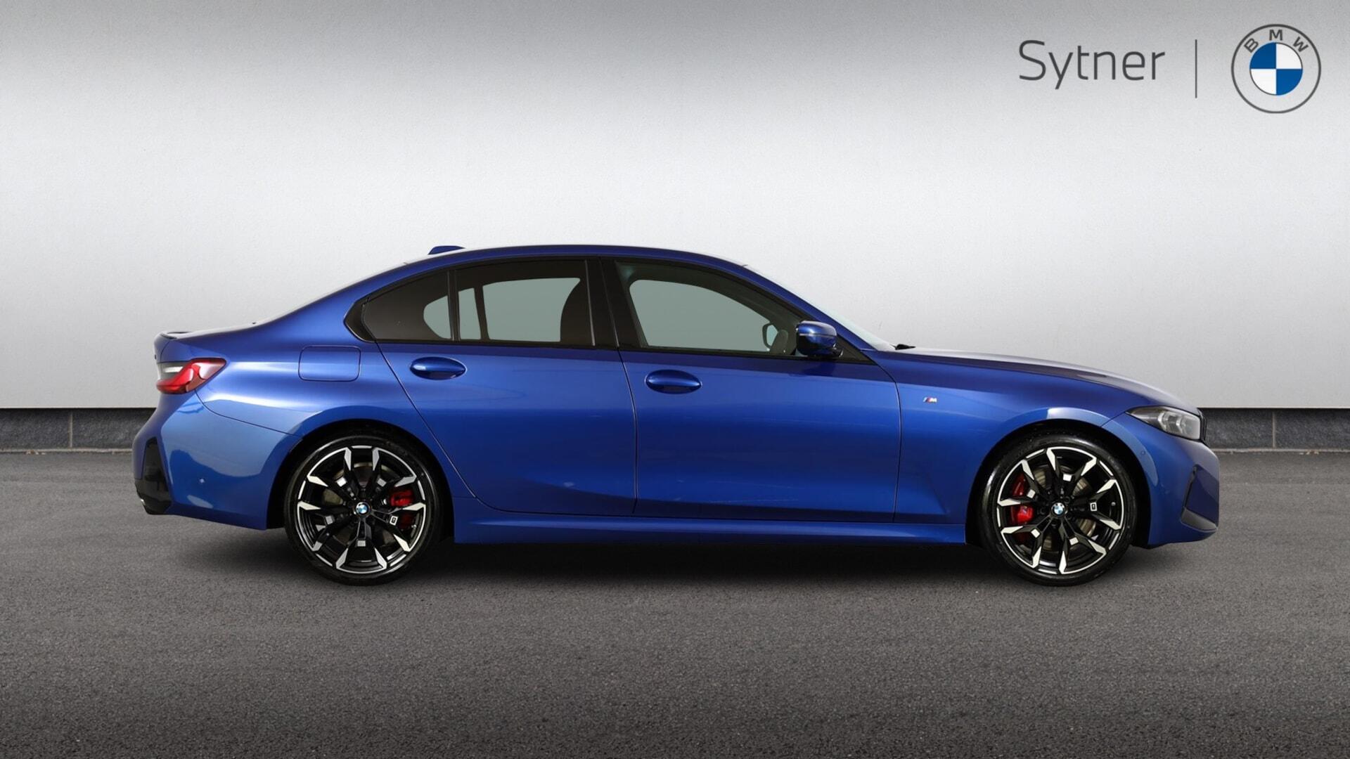 BMW 3 Series view 3
