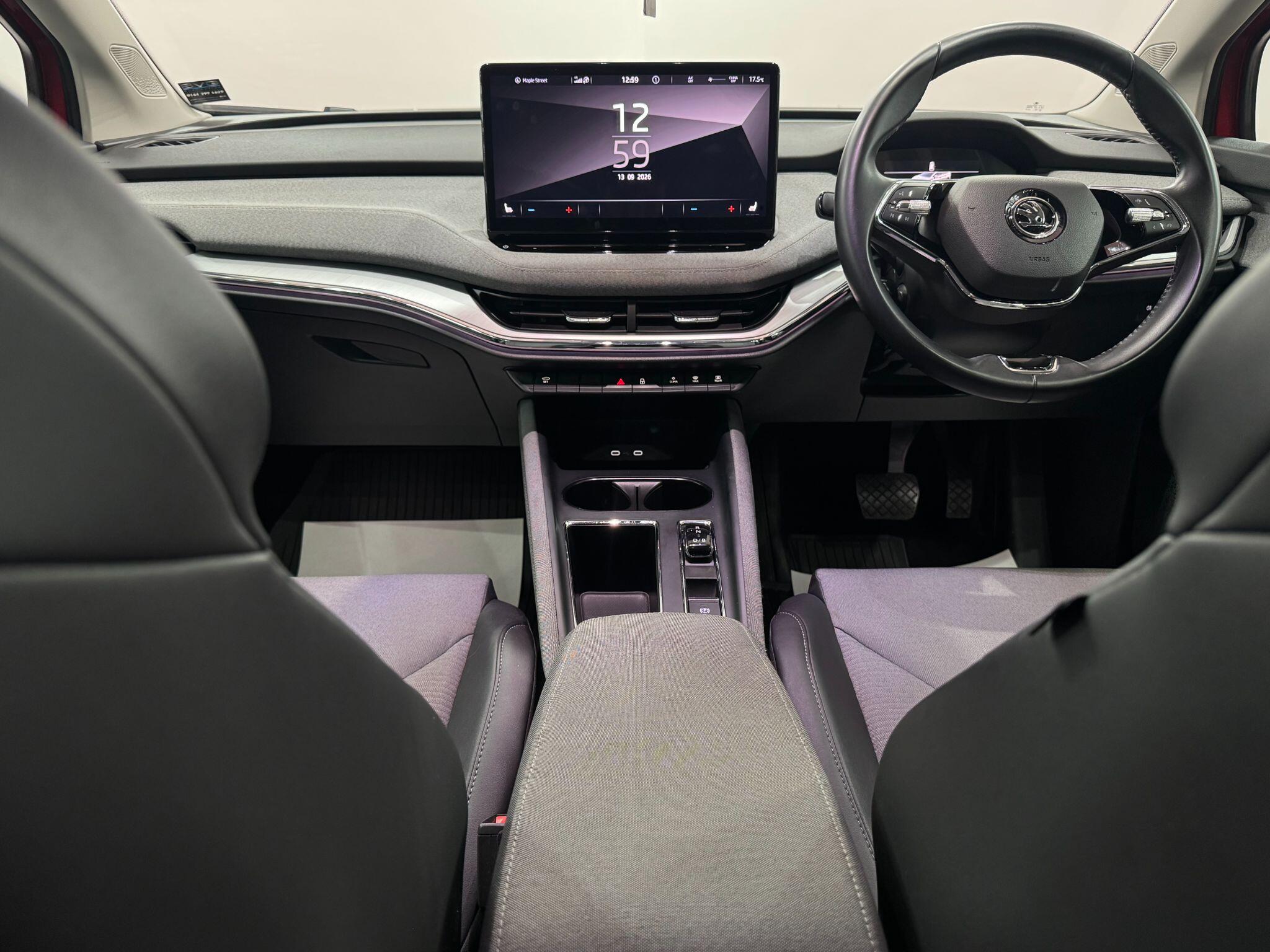 Skoda Enyaq view 25