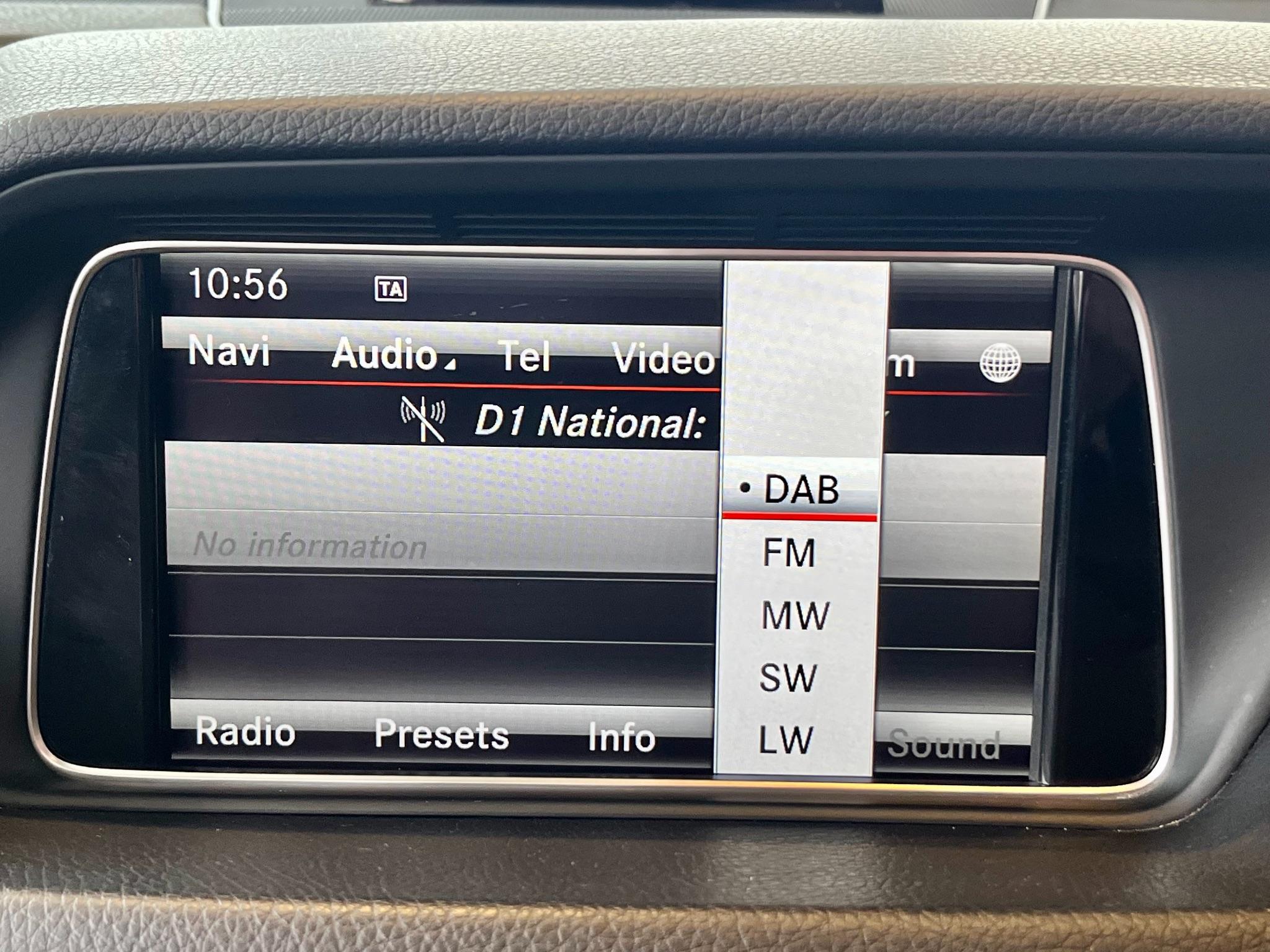 2014 Mercedes-Benz E Class 2.1 E250 CDI AMG Sport Cabriolet G-Tronic+ Euro 5 (s/s) 2dr • 92,492 miles image 16