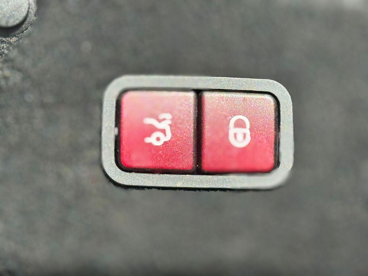 Mercedes-Benz S Class view 22