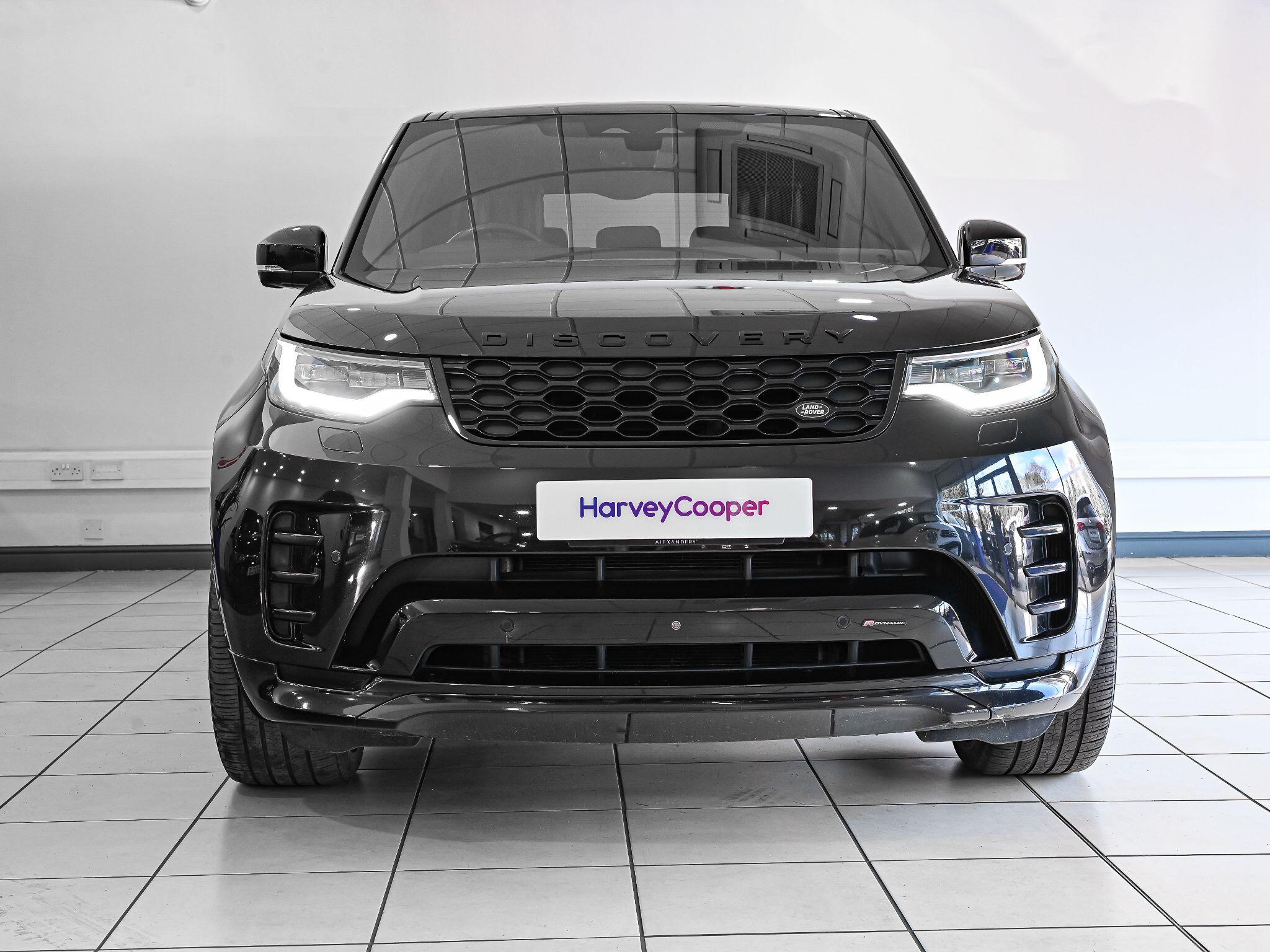 Land Rover Discovery view 18