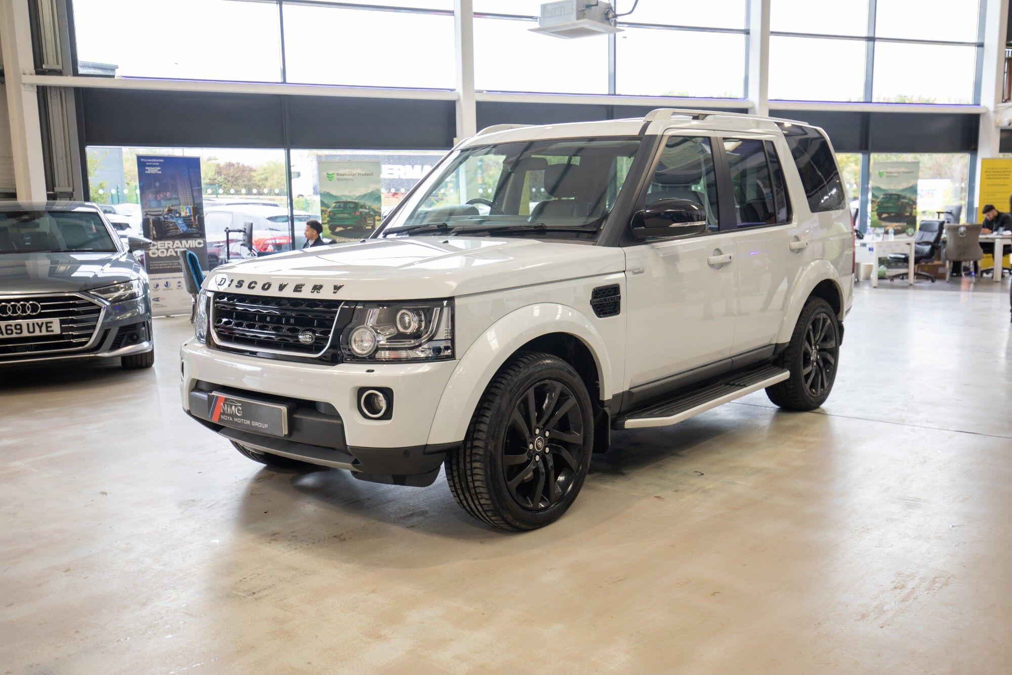 Land Rover Discovery view 11