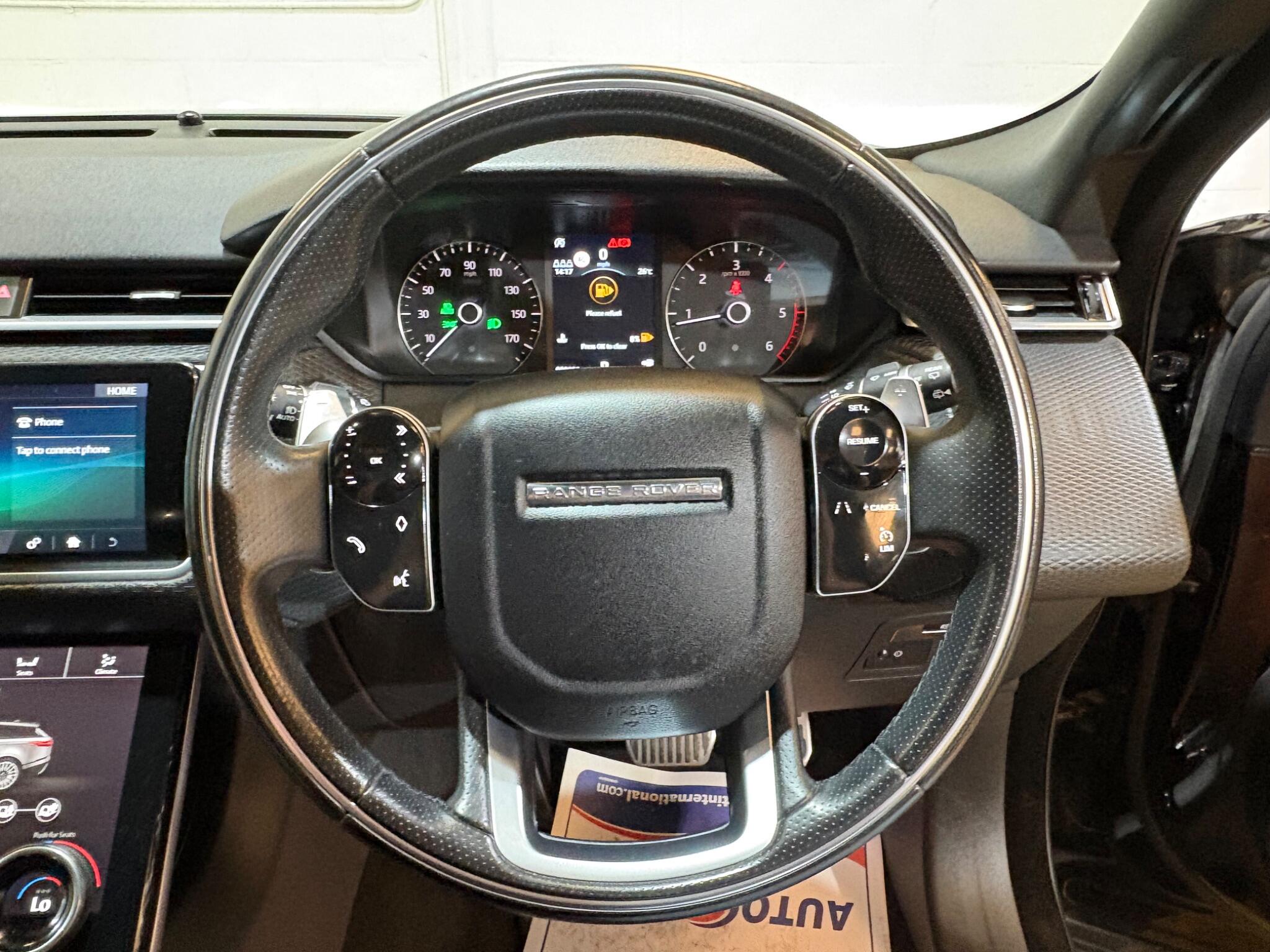 Land Rover Range Rover Velar view 8