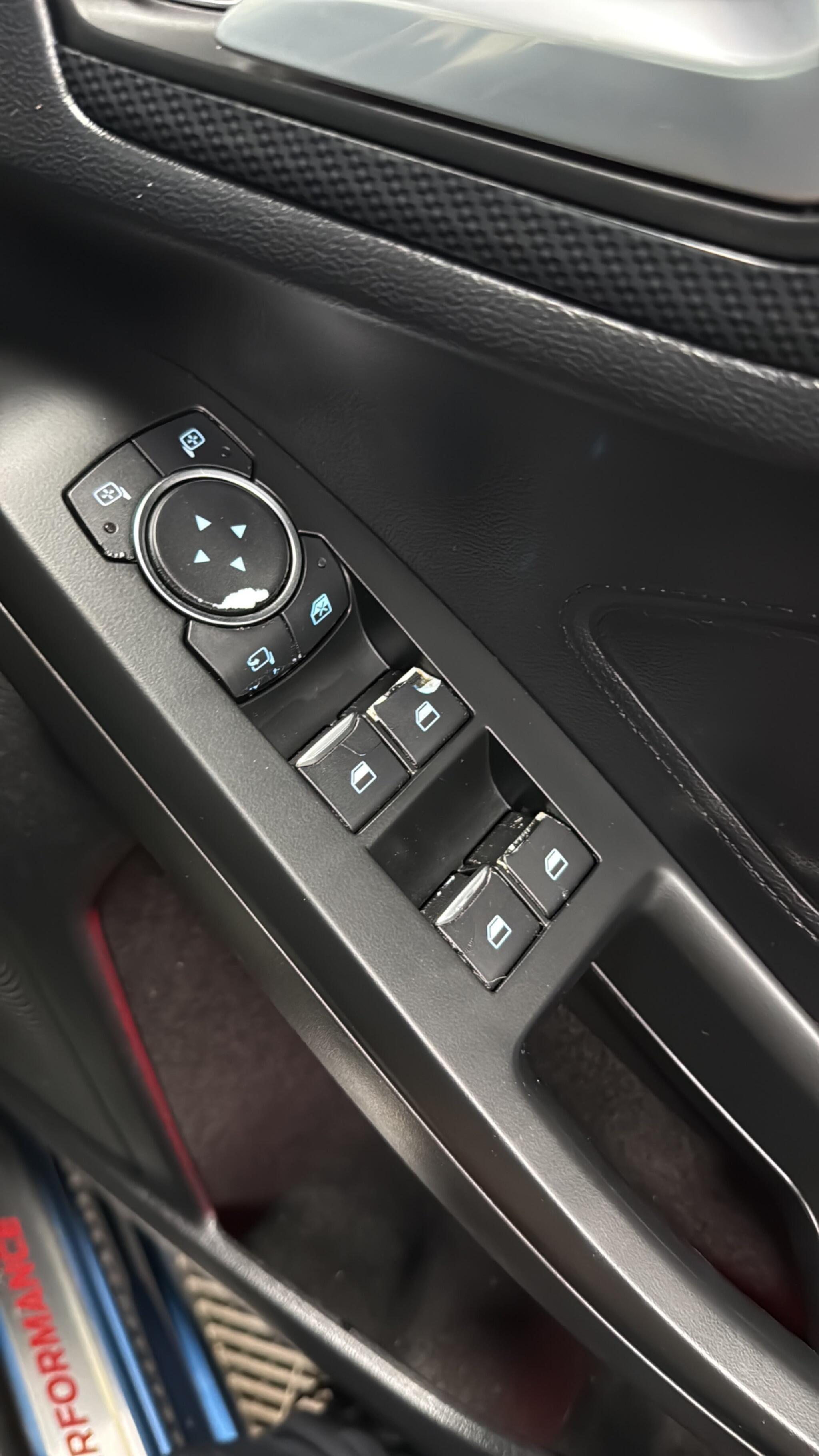 Ford Focus view 29