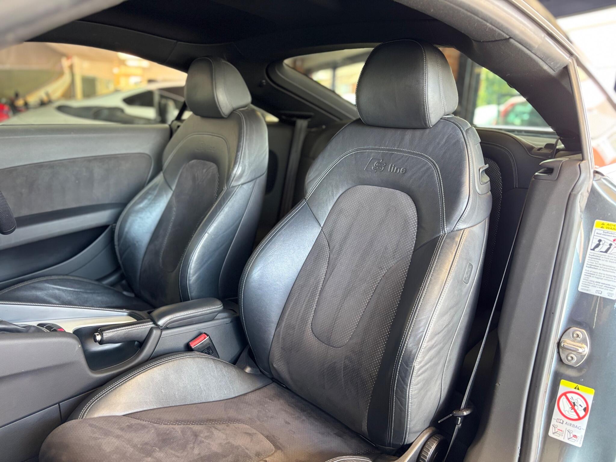 Audi TT view 31