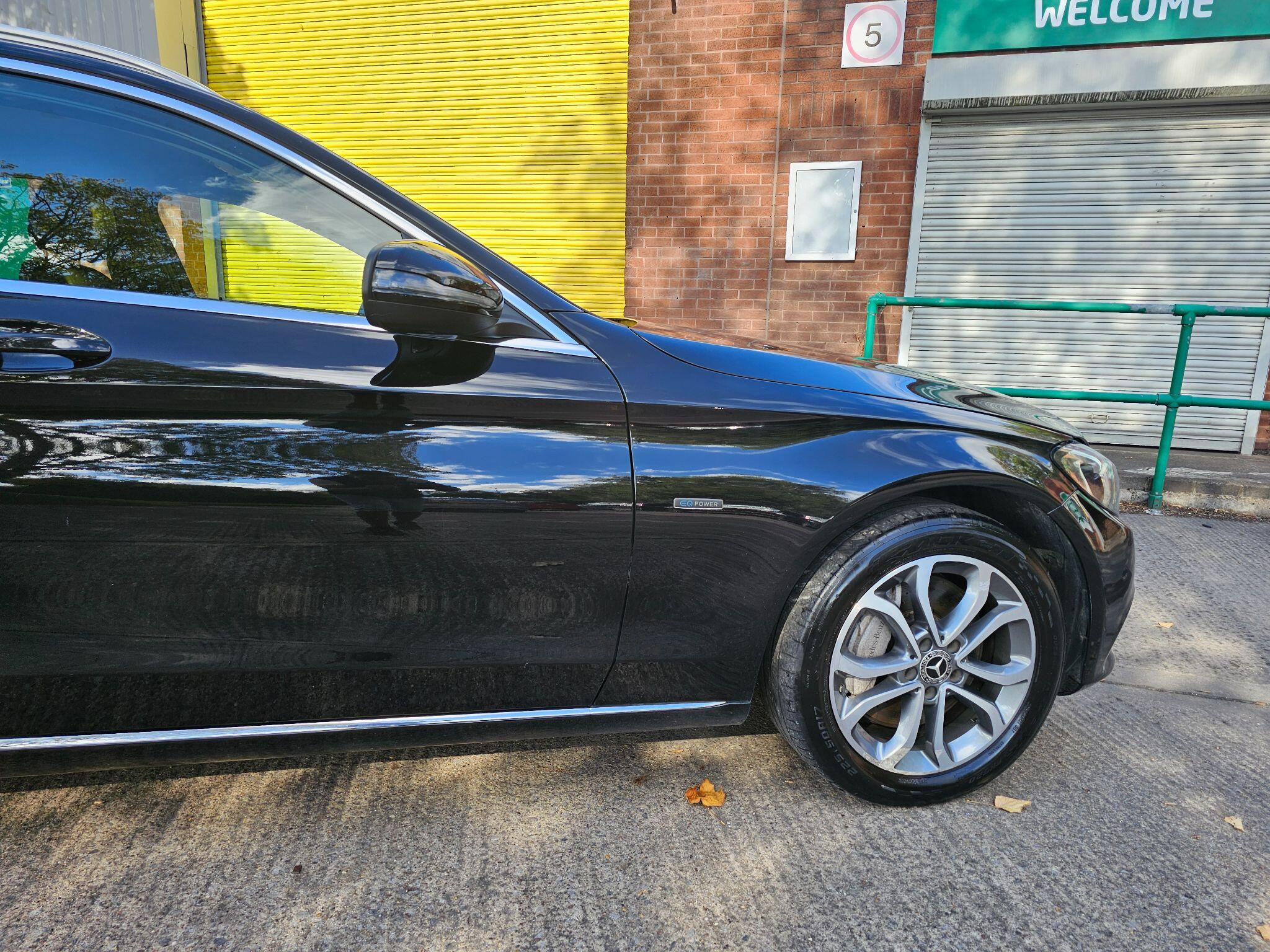 Mercedes-Benz C-Class view 6