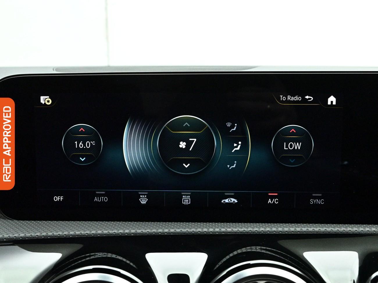 Mercedes-Benz Cla view 19