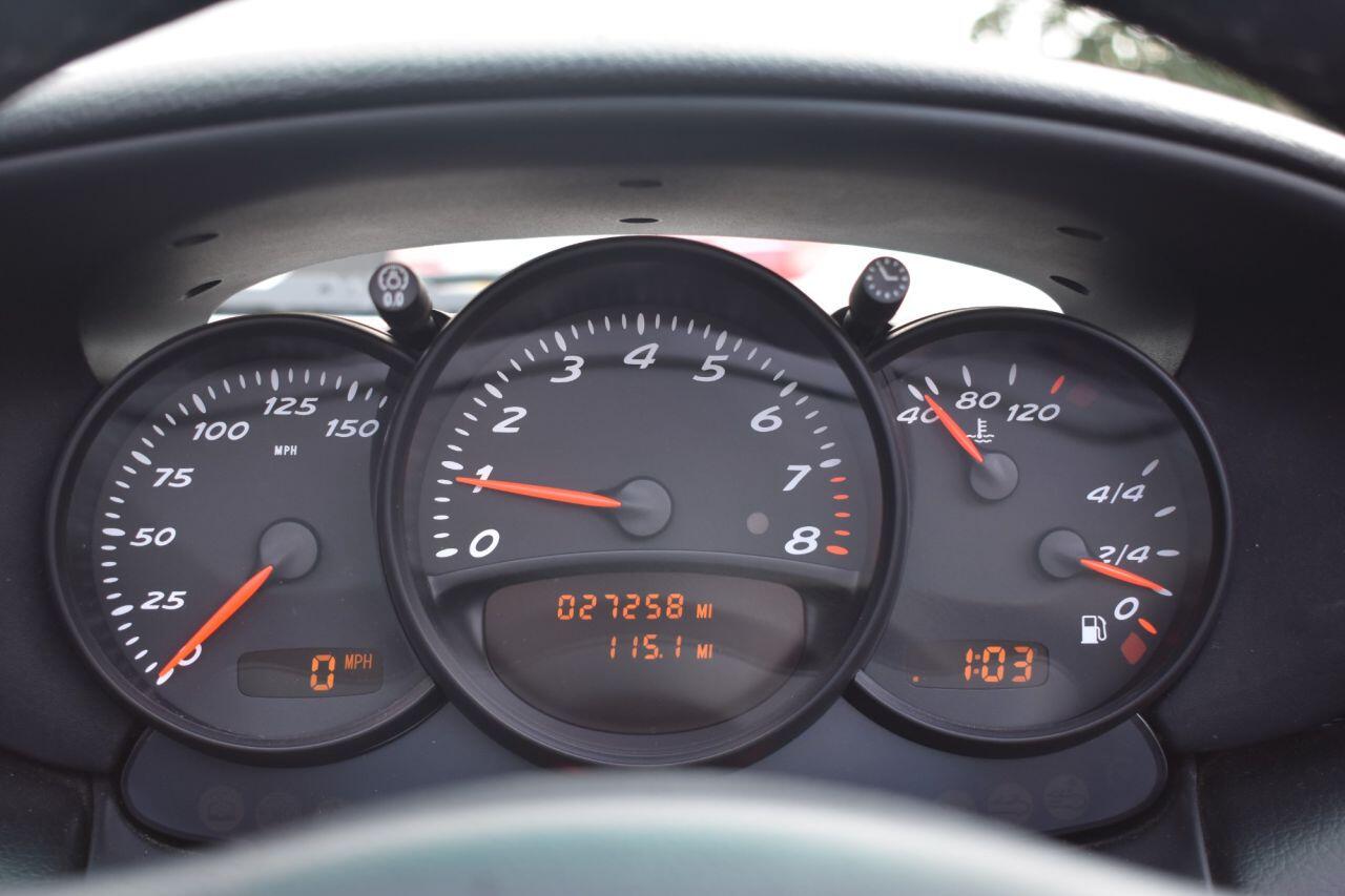 Porsche Boxster view 4