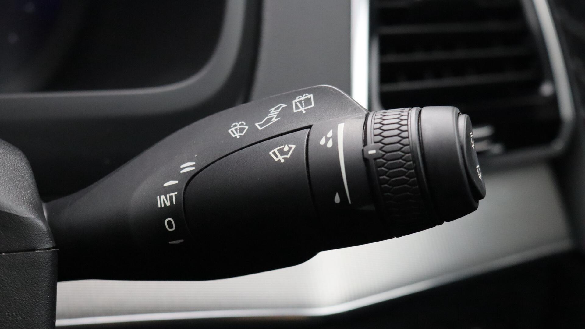 Volvo XC90 view 43