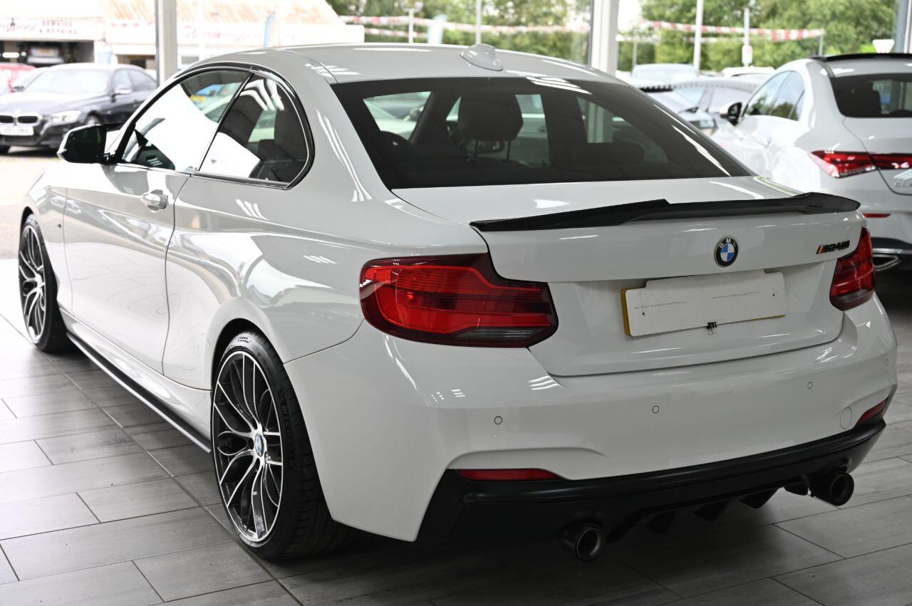 BMW 2 Series view 11