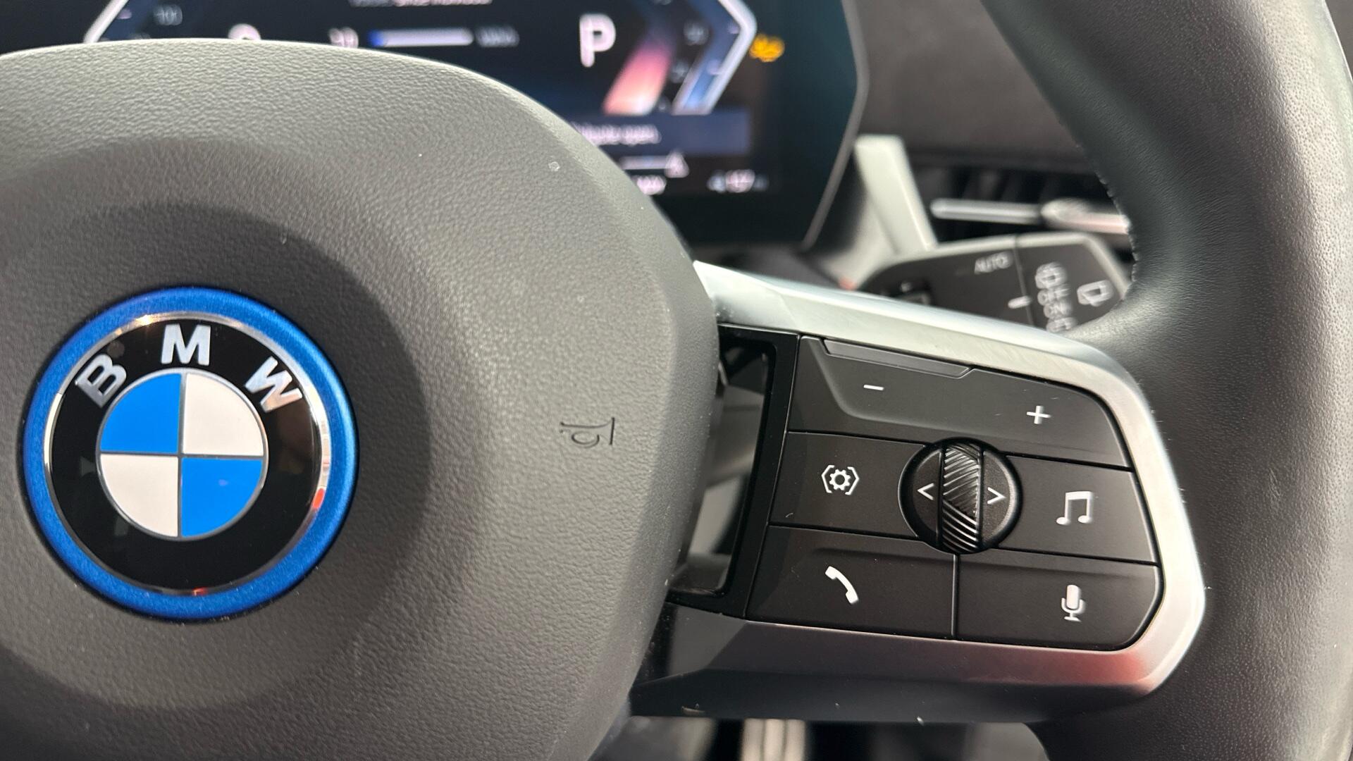 BMW iX1 view 18