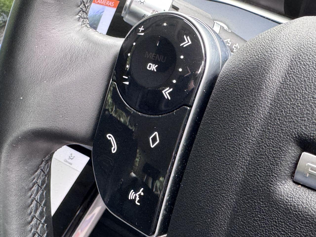 Land Rover Range Rover Evoque view 37