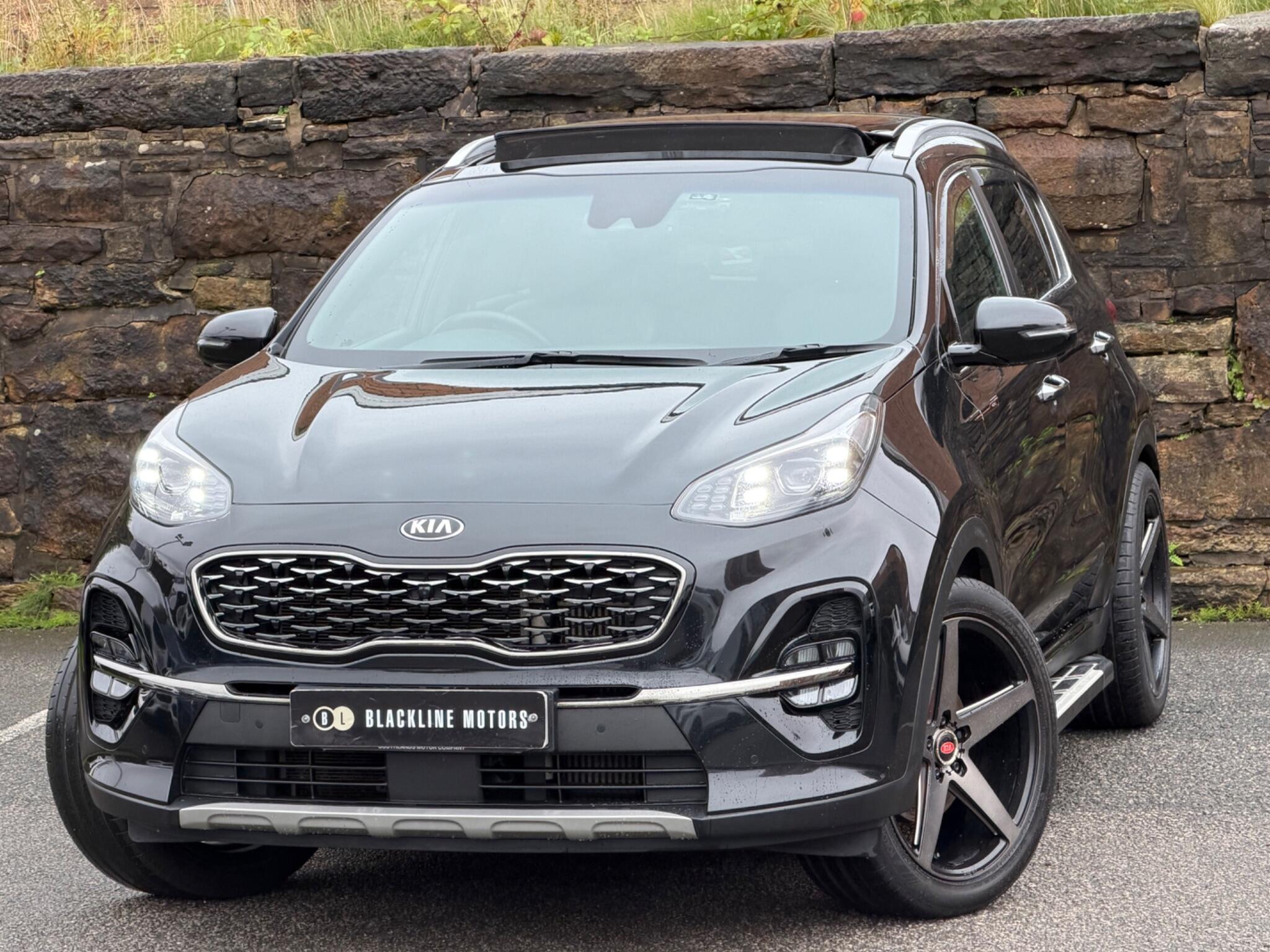 Kia Sportage view 3