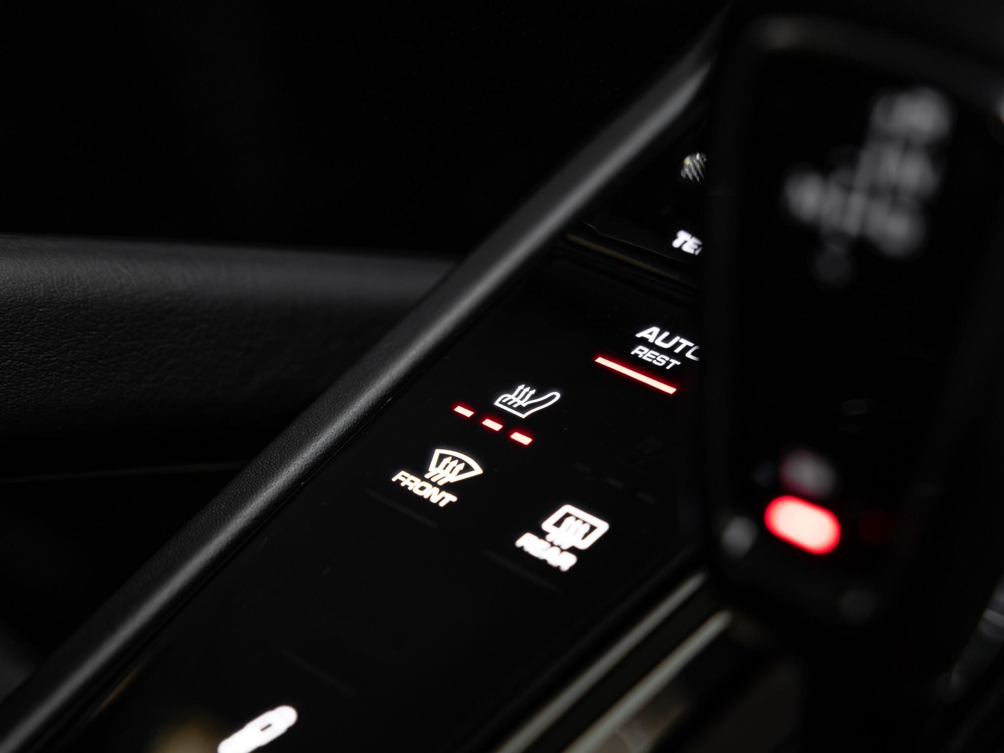 Porsche Cayenne view 4