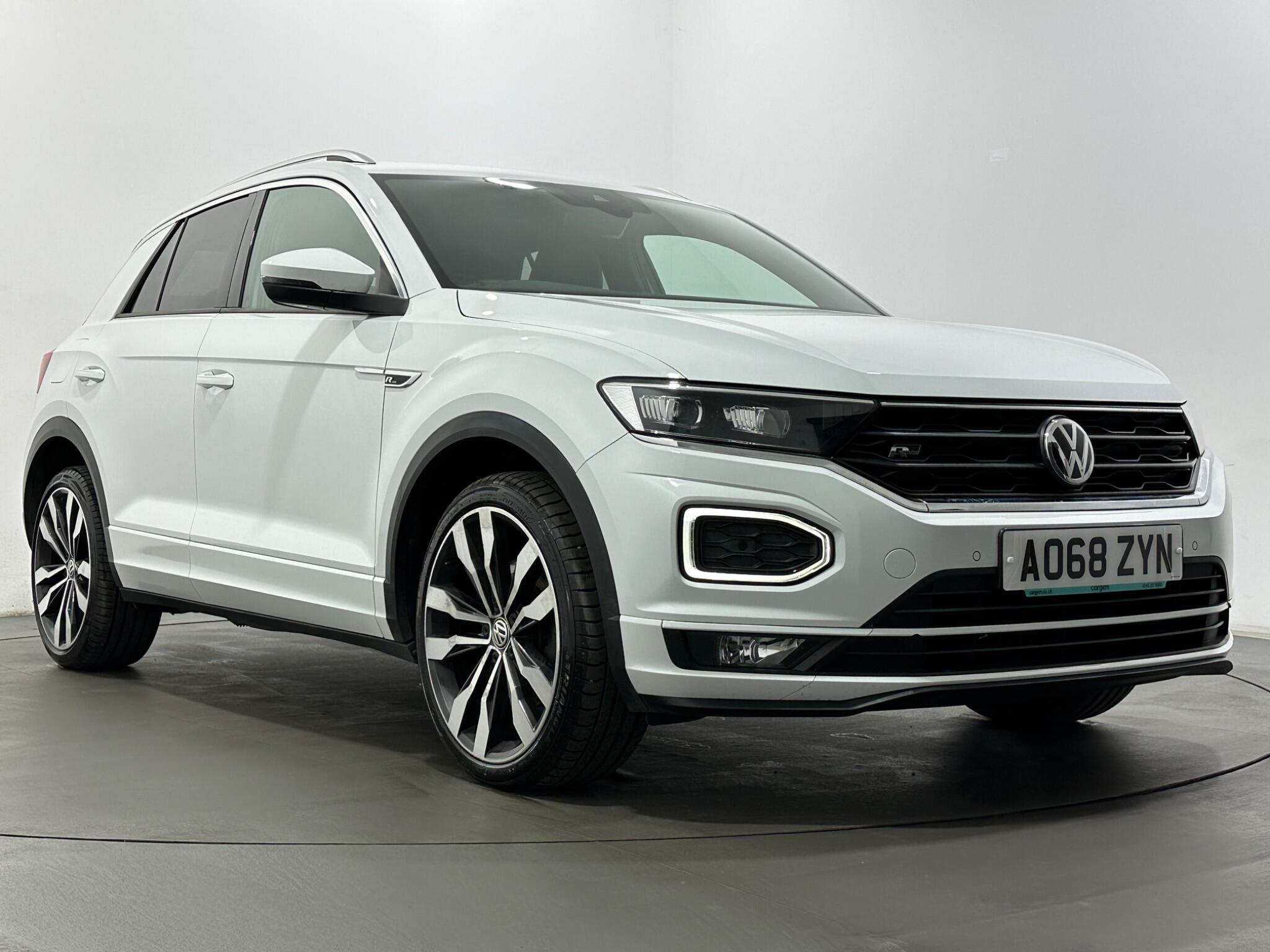 Volkswagen T-Roc view 52