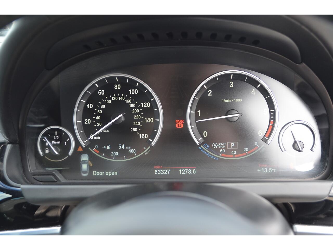 BMW 6 Series view 28
