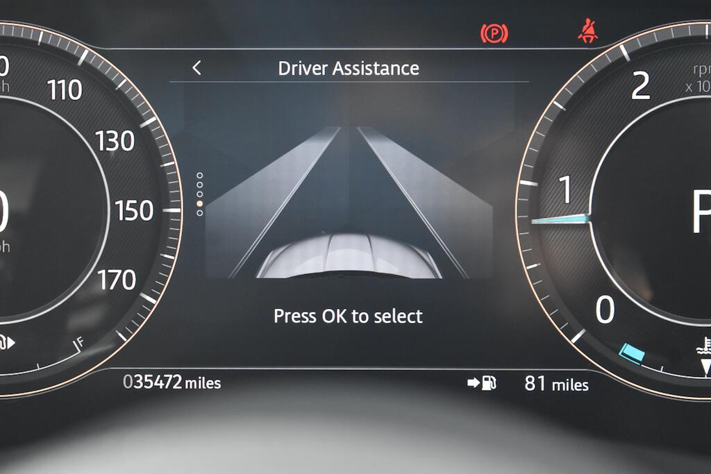 Jaguar Xe view 53