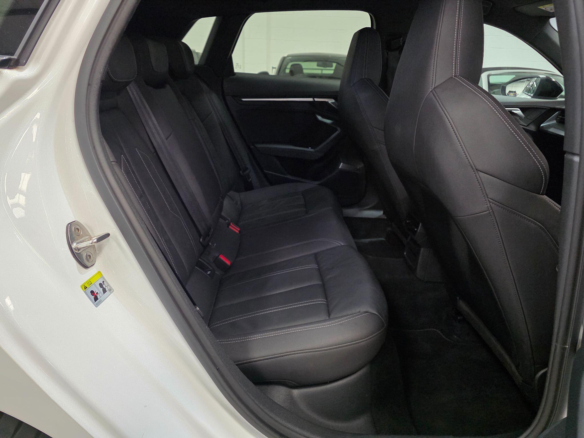 Audi A3 view 25