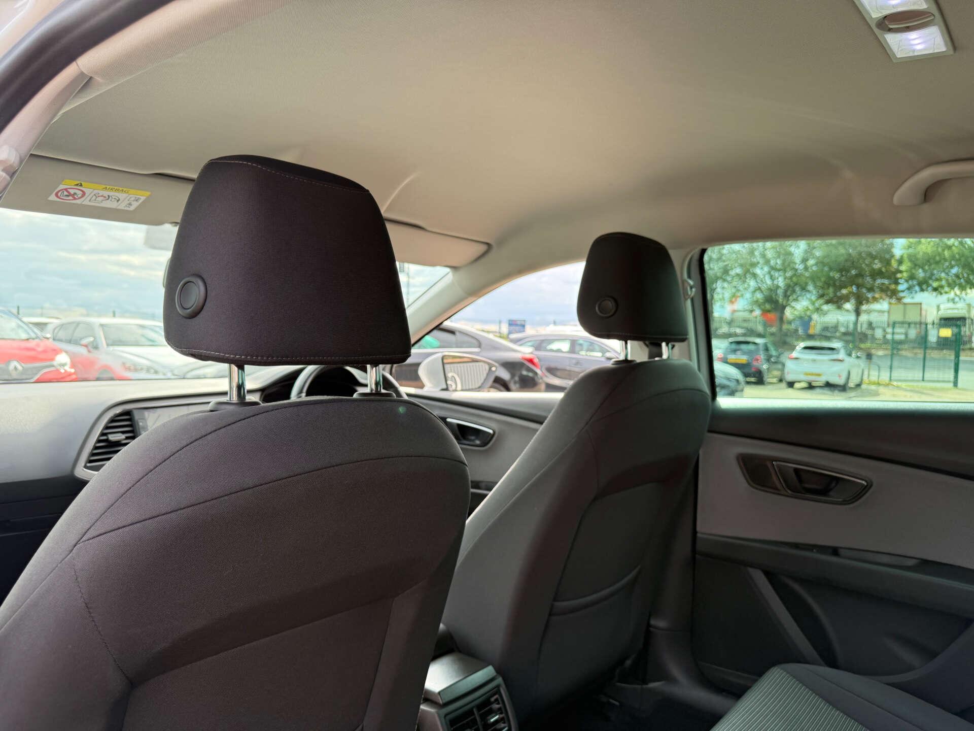 Seat Leon view 71