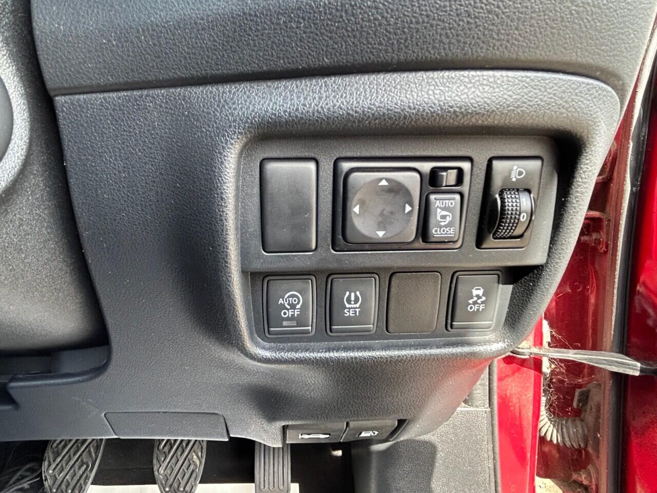 Nissan Juke view 28