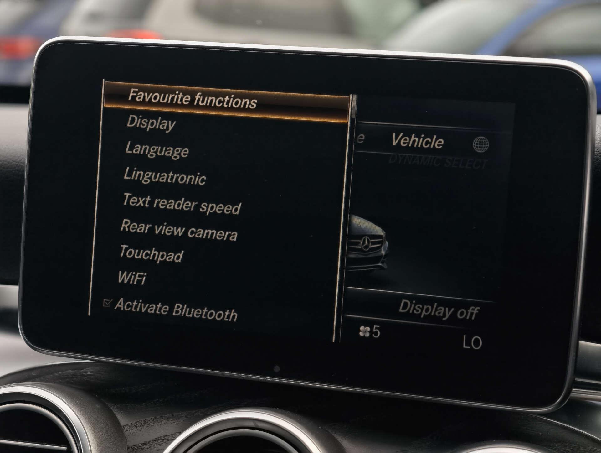 Mercedes-Benz C Class view 42