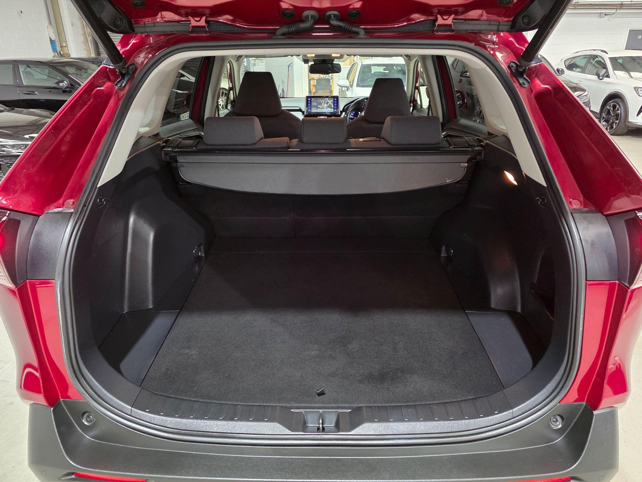 Toyota Rav4 view 28