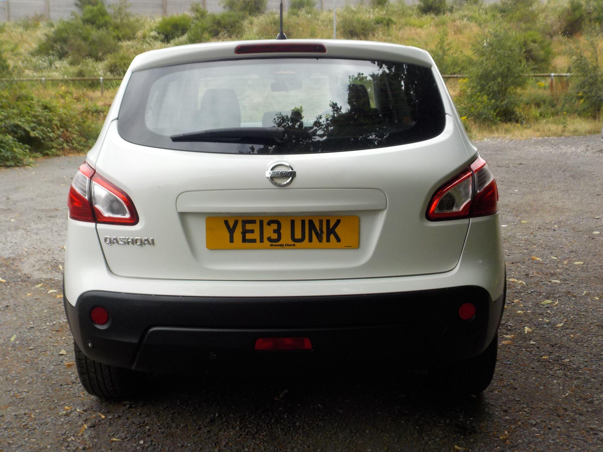 Nissan Qashqai 1.6 Acenta 2WD Euro 5 (s/s) 5dr