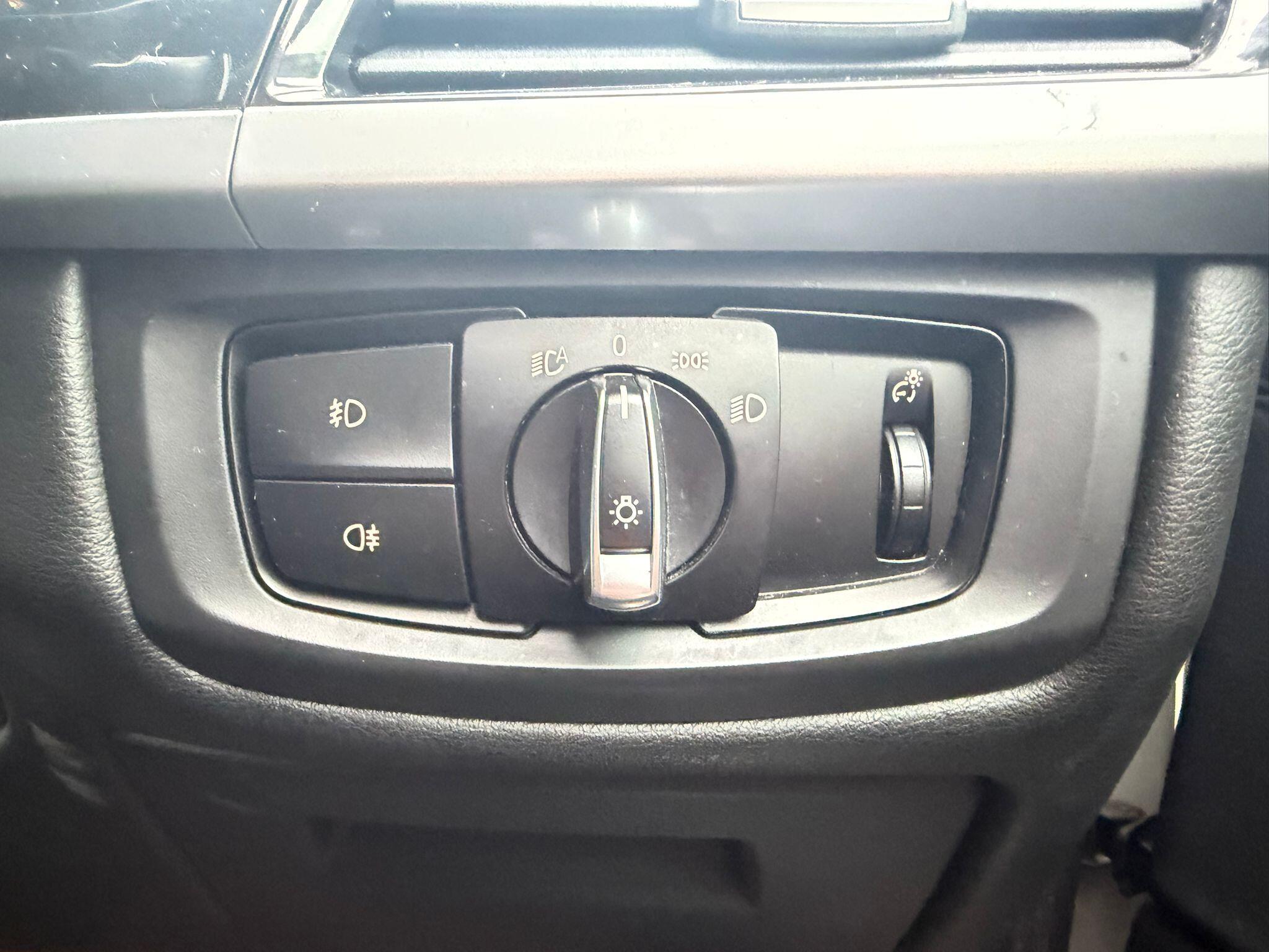 BMW X5 view 27