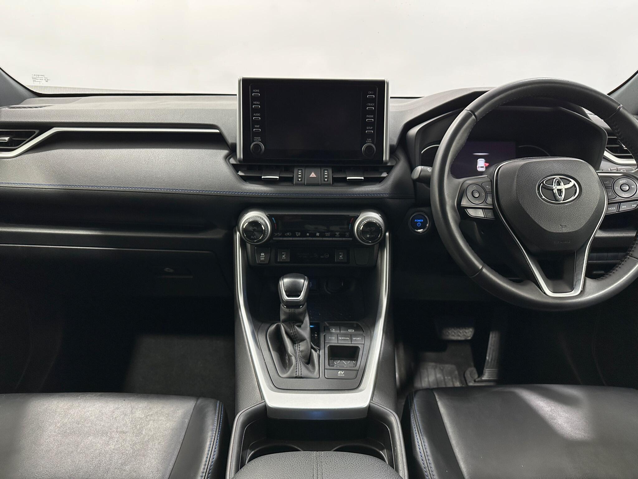 Toyota Rav4 view 19