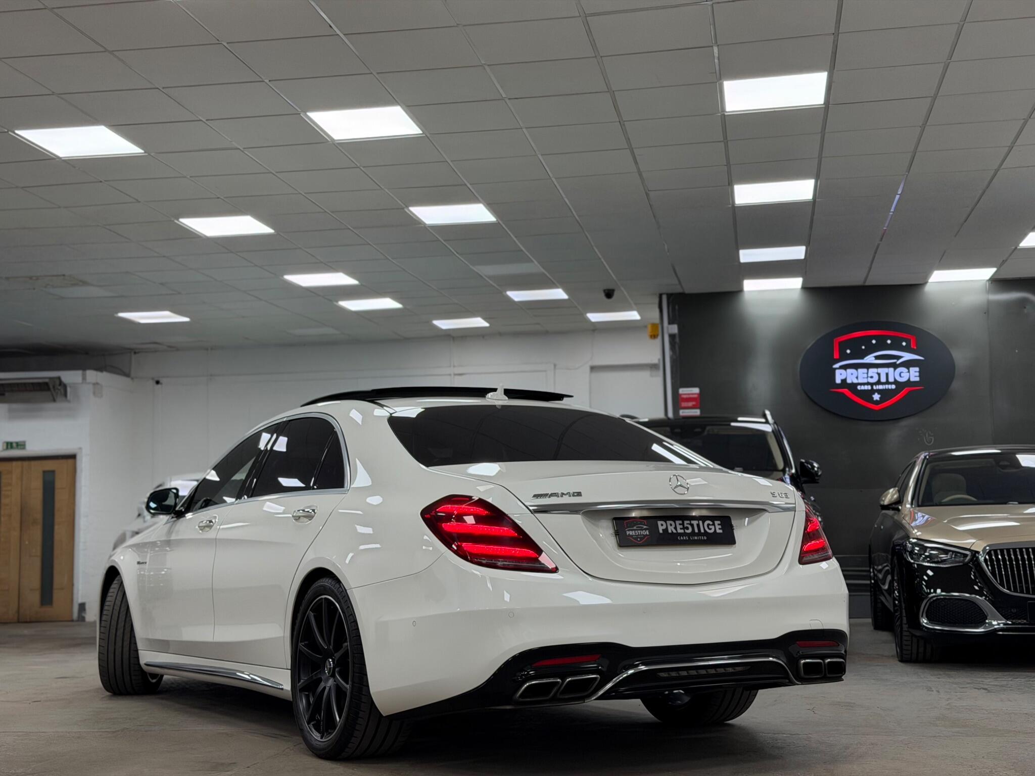 Mercedes-Benz S-Class view 46