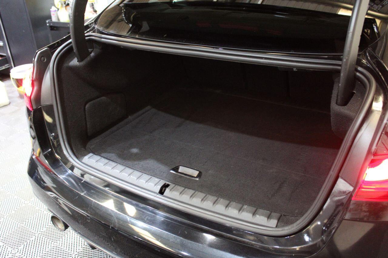 BMW 2 Series view 14