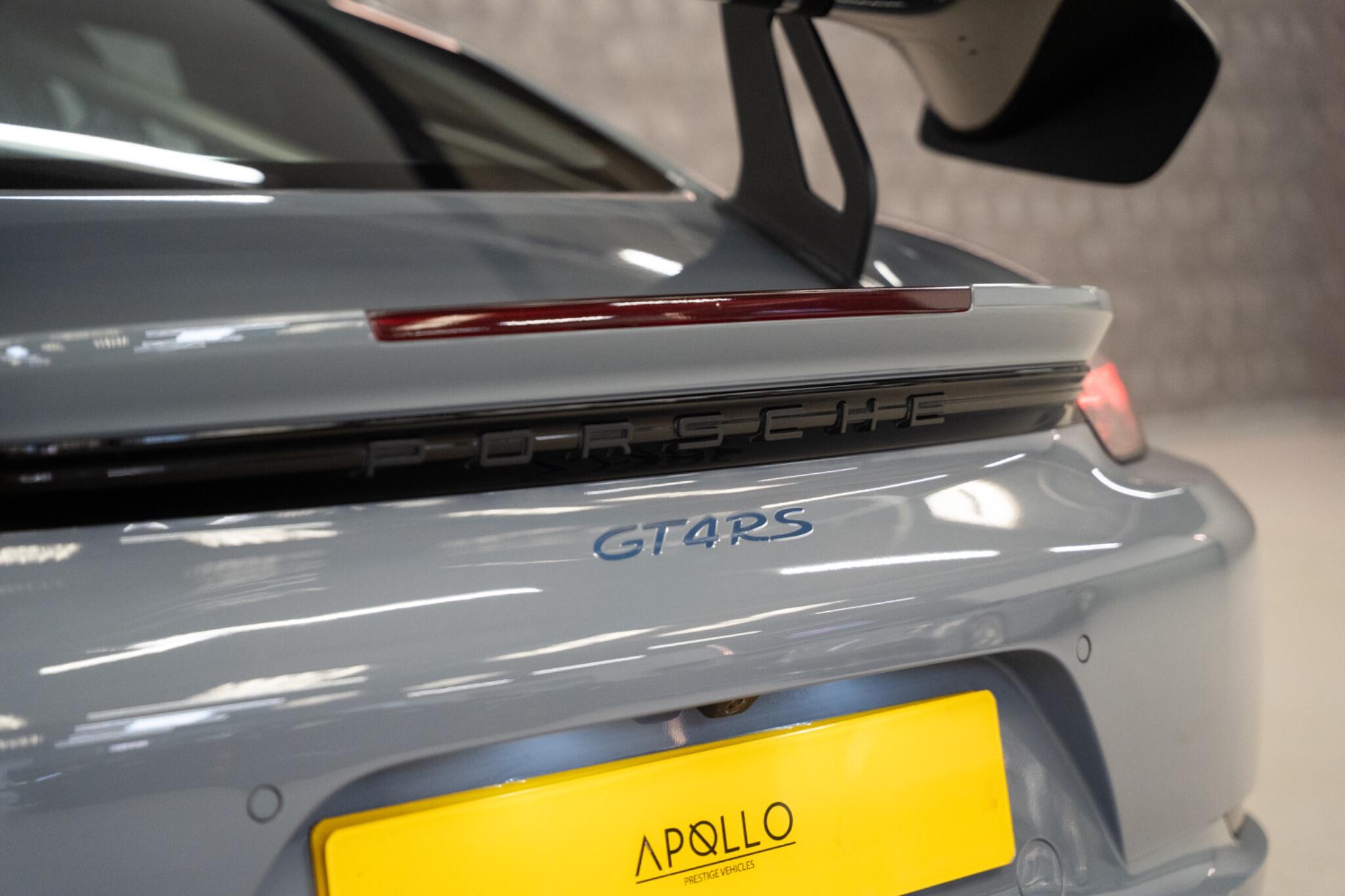 Porsche Cayman view 76