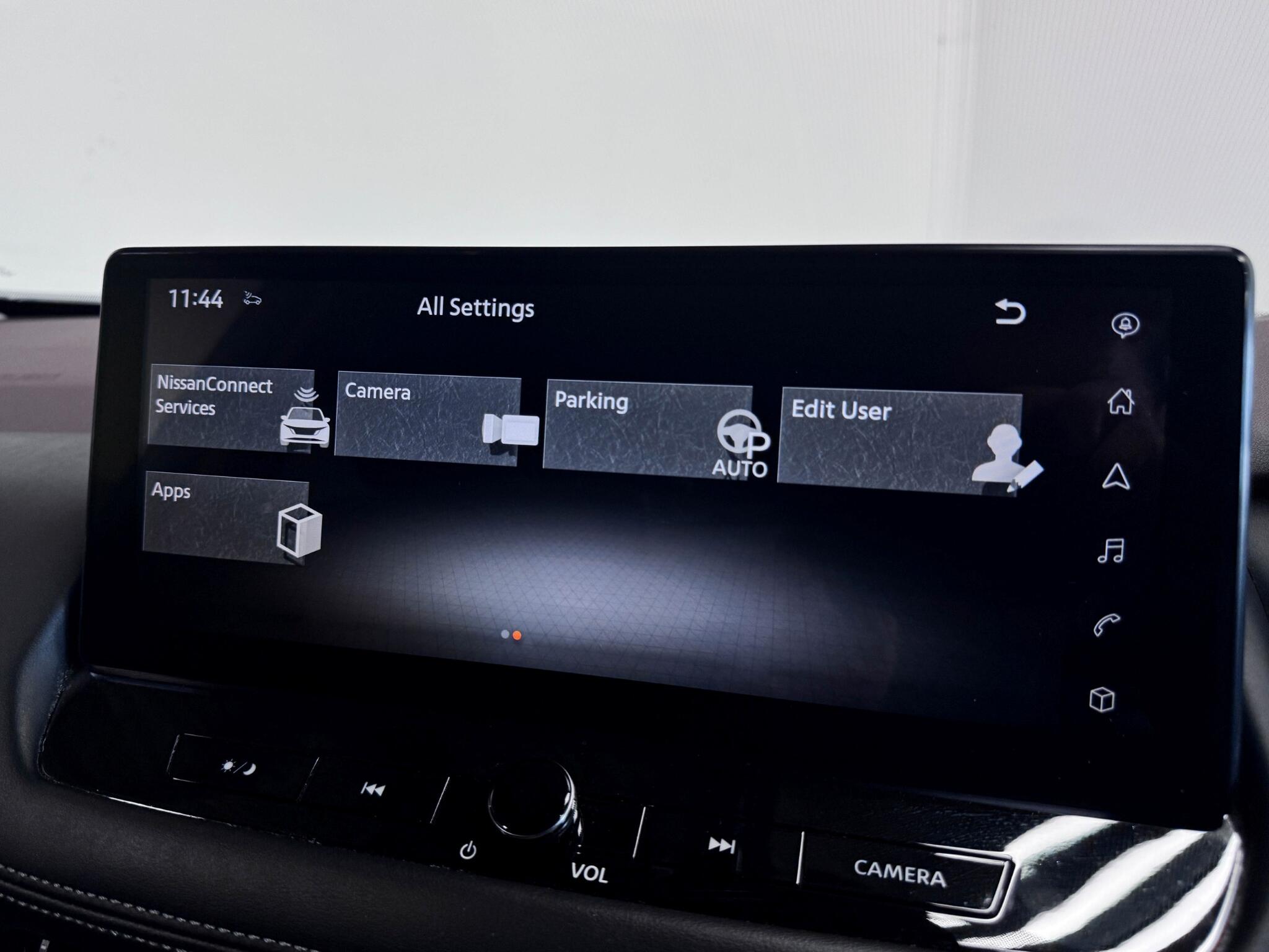 Nissan X-Trail view 53