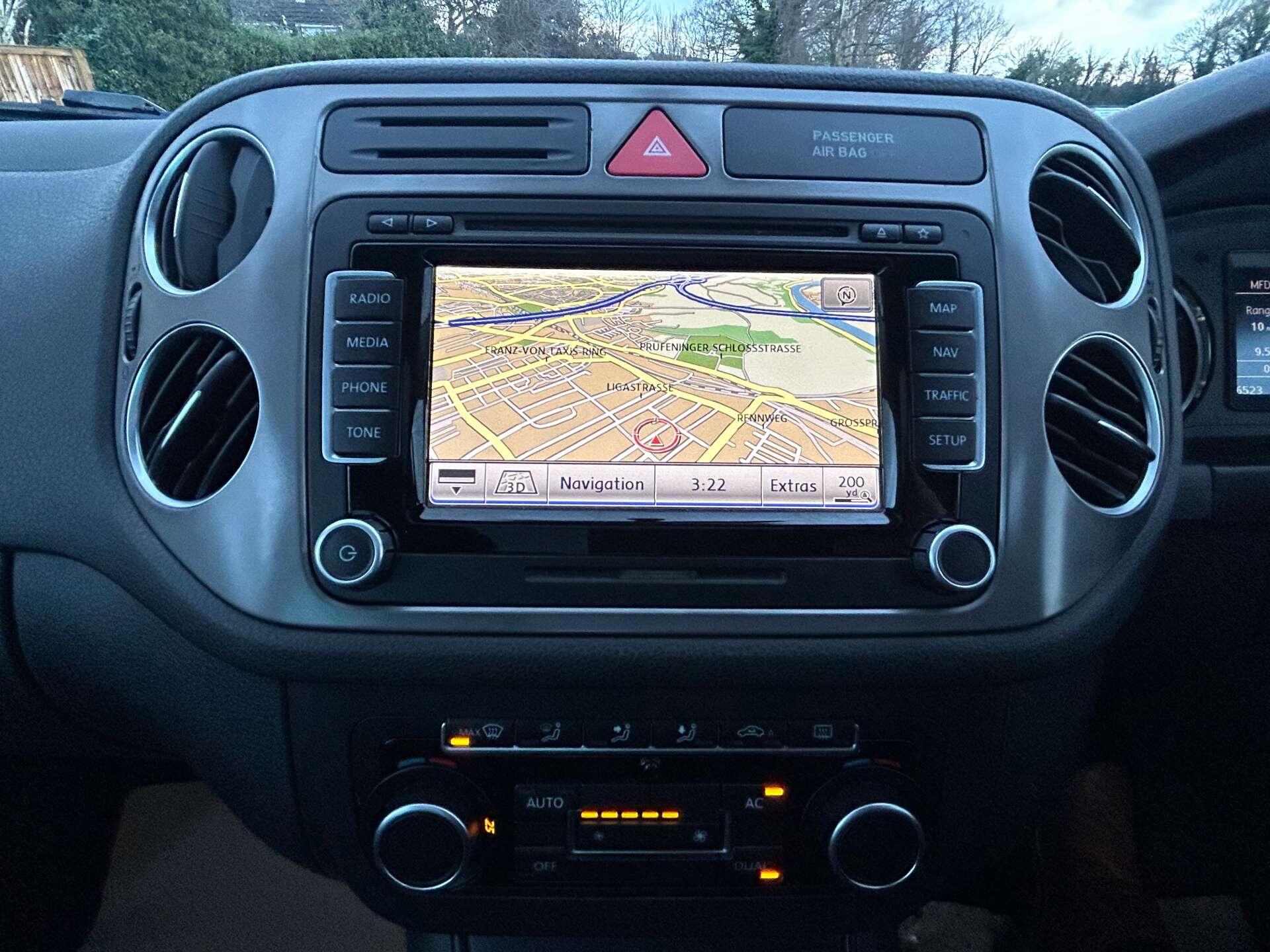Volkswagen Tiguan view 32